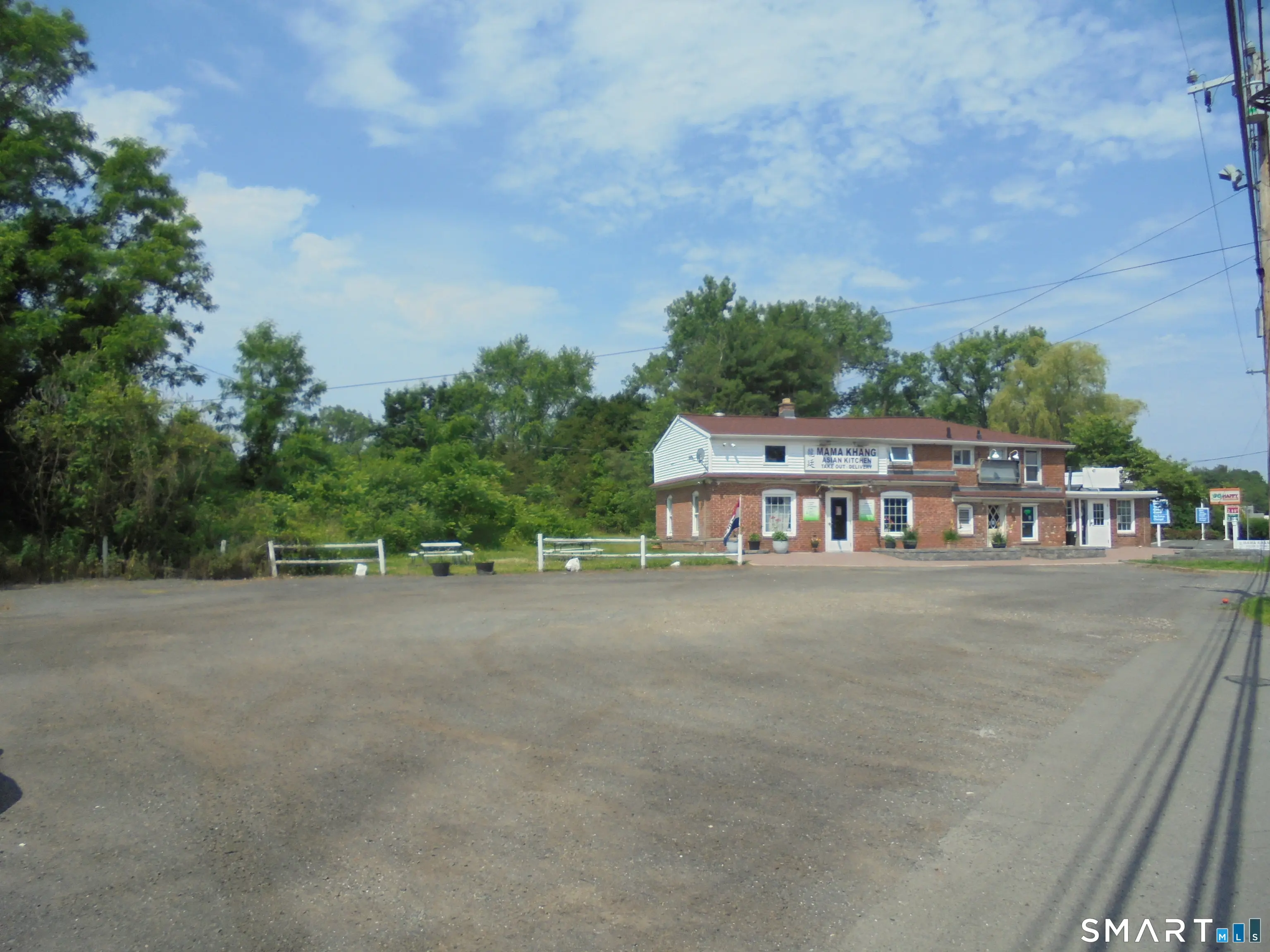 979 Farmington Avenue, Farmington