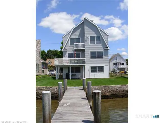 21 Atlantic Avenue, Groton