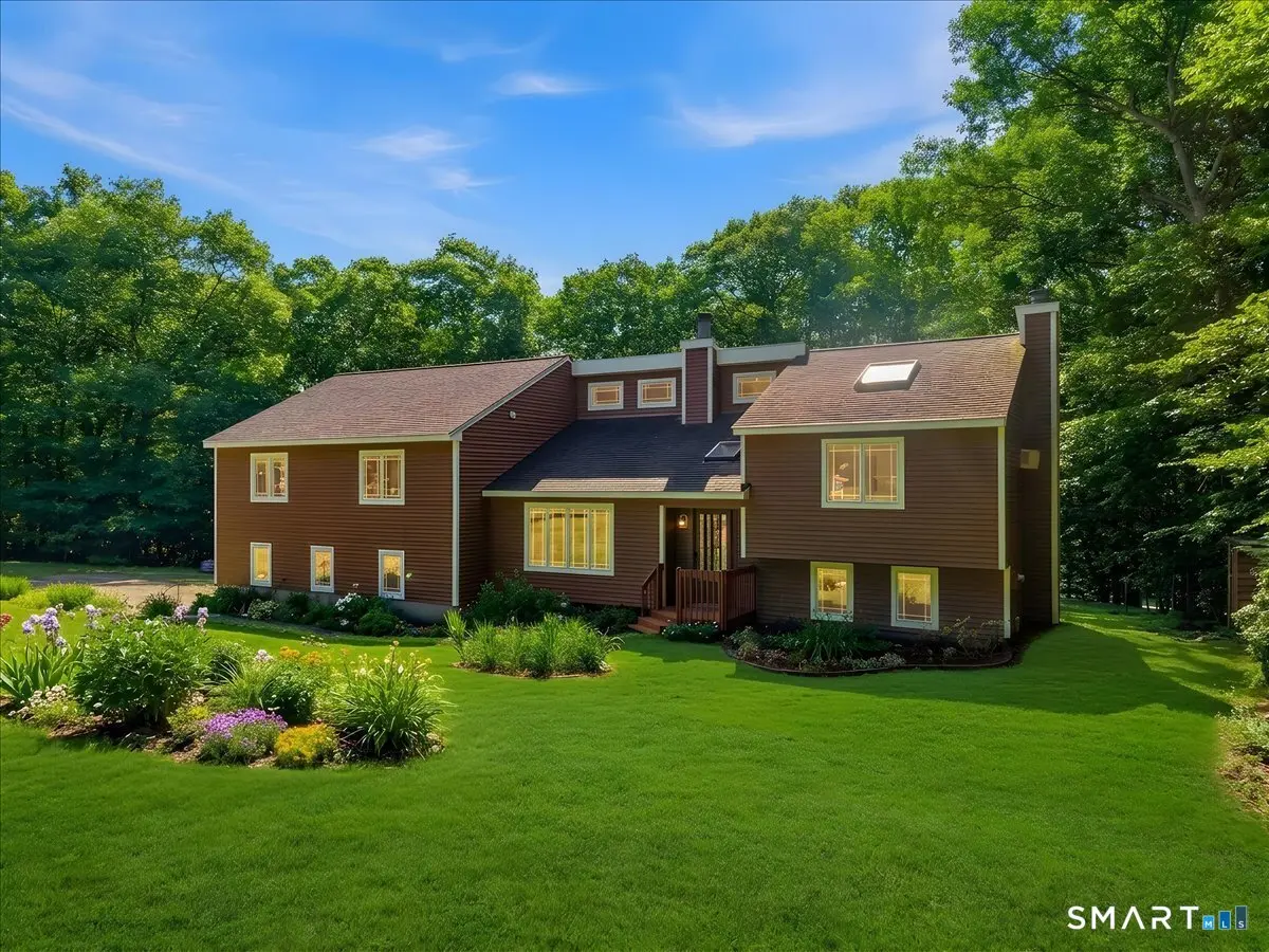 5 Summit Road, Columbia