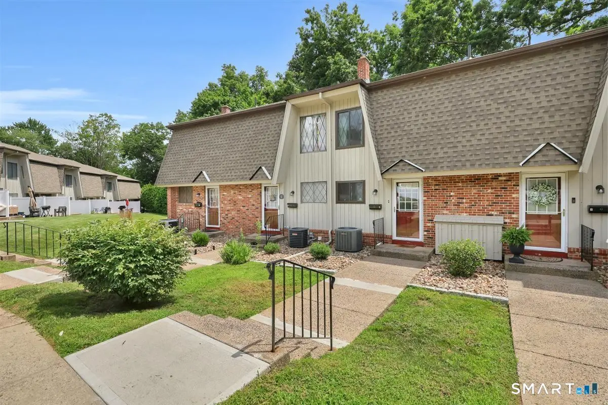 253 West Street 8, Southington