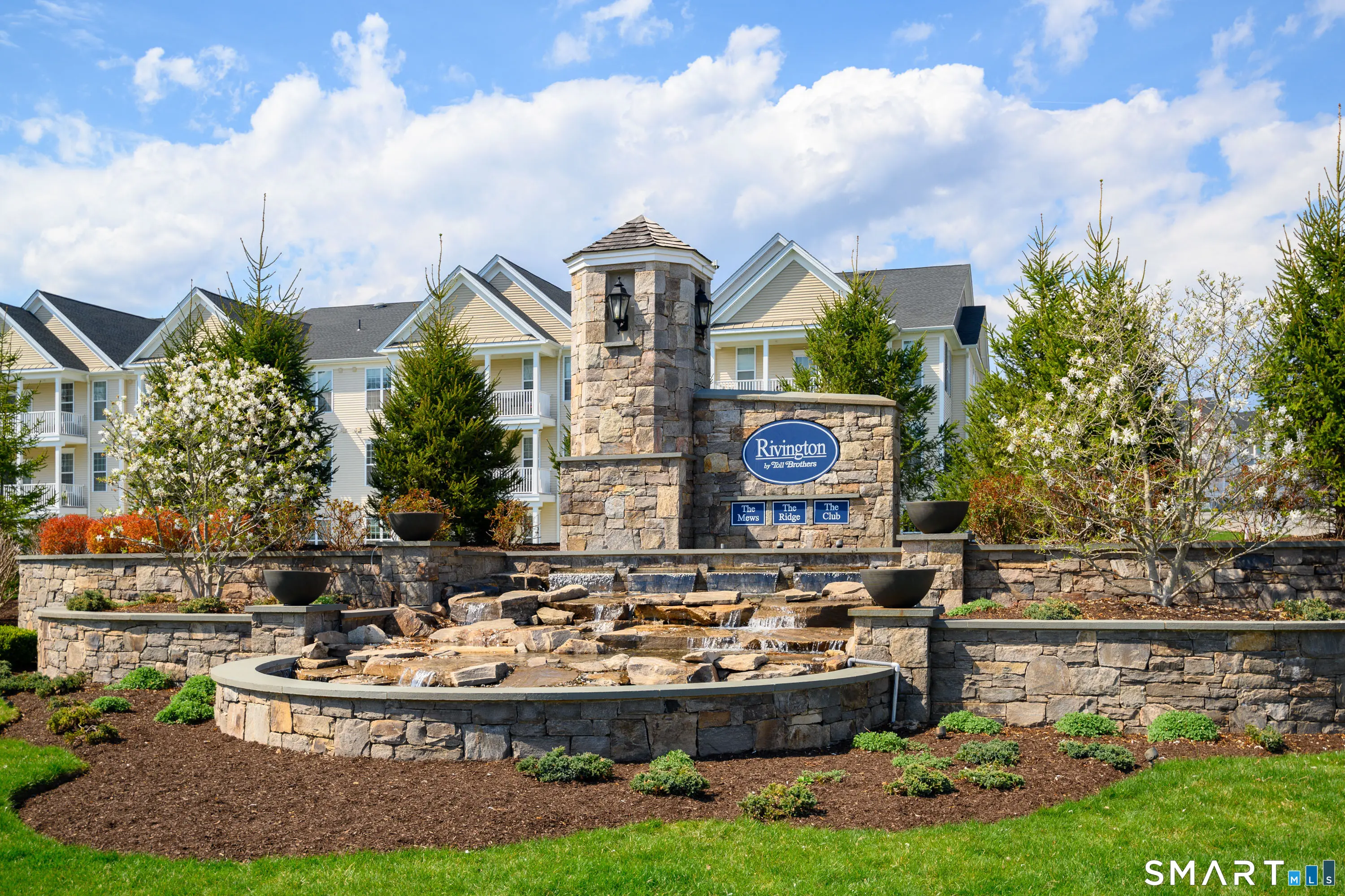 1 Rivington Way 201, Danbury