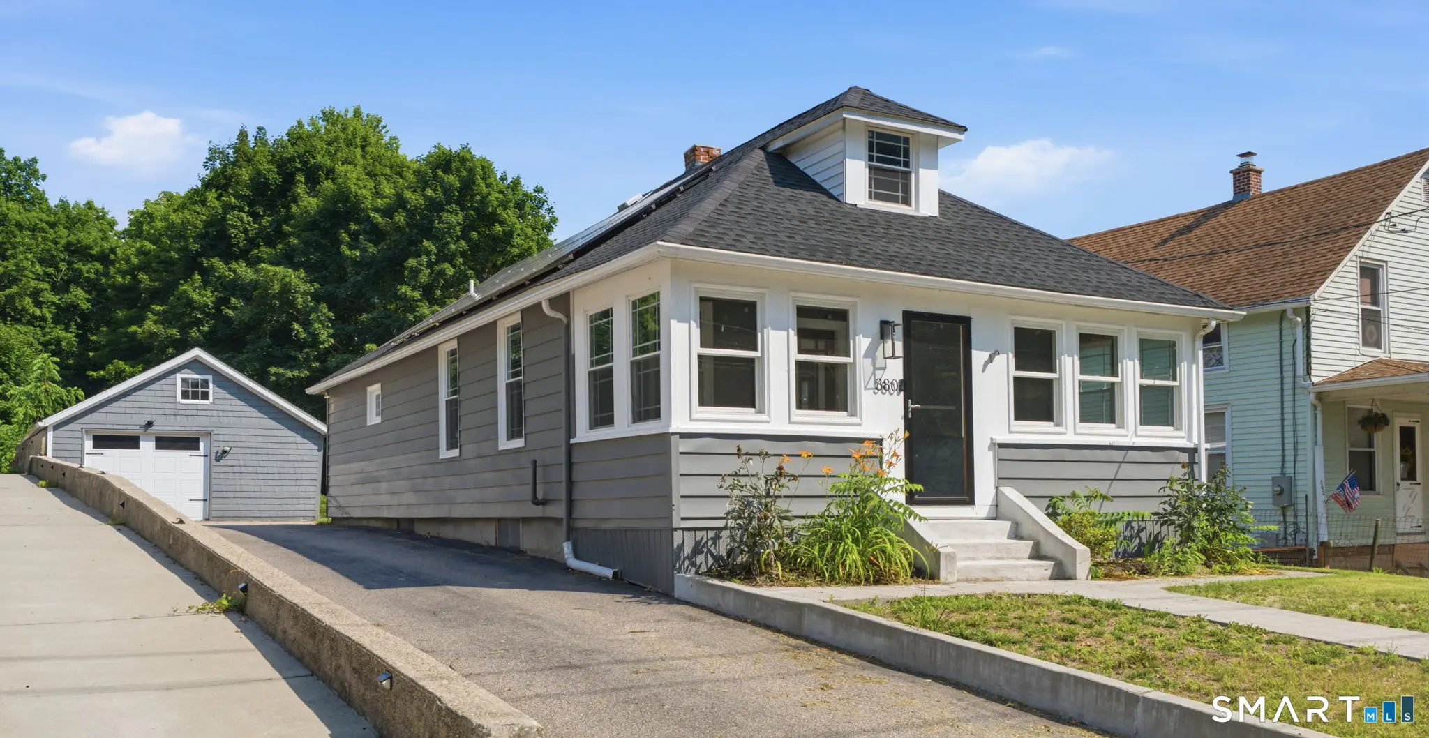 380 South Burnham Highway, Lisbon