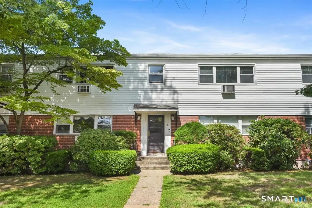 15 Cherry Hill Drive 2a, Bridgeport