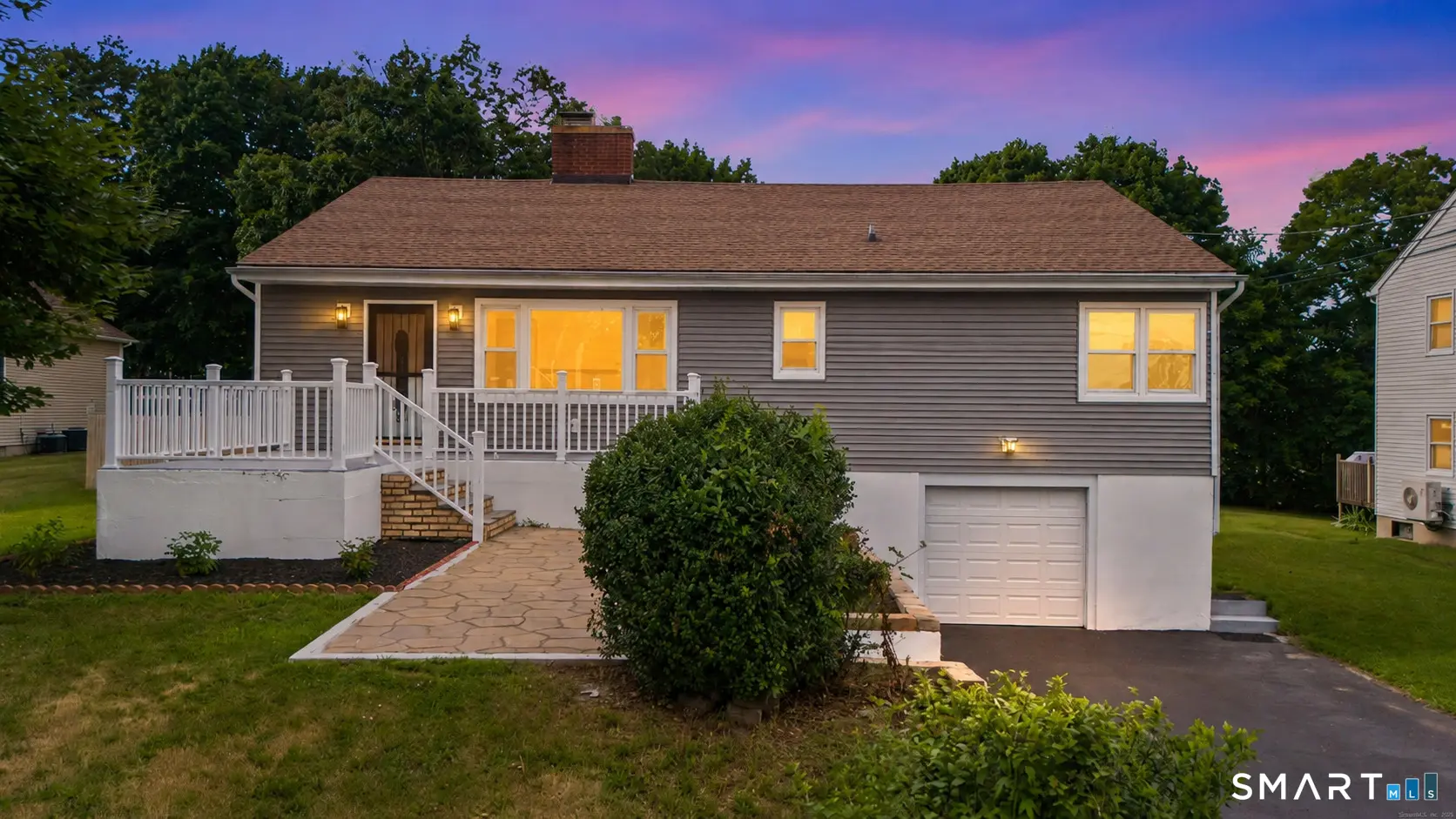 12 Homestead Place, Branford