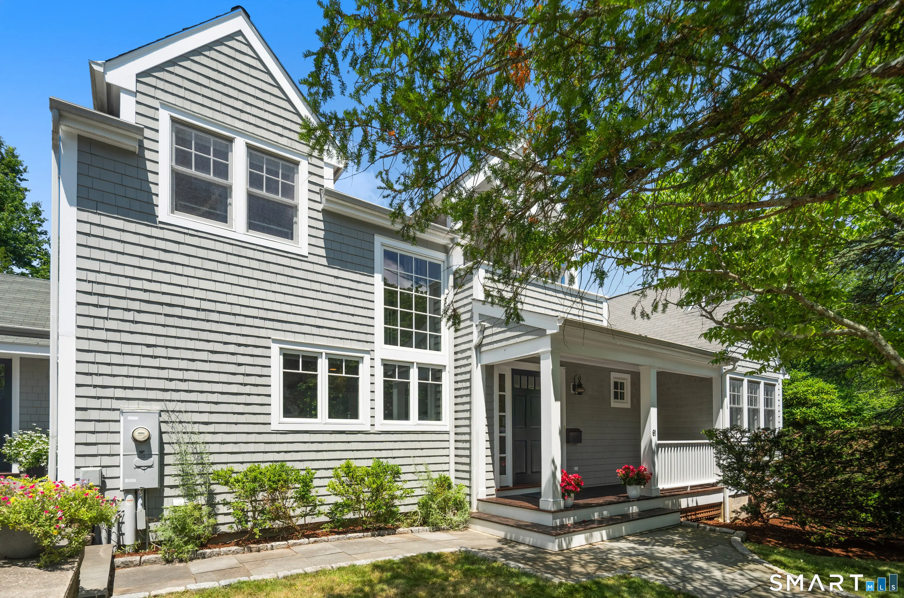 61 Sunrise Avenue, New Canaan
