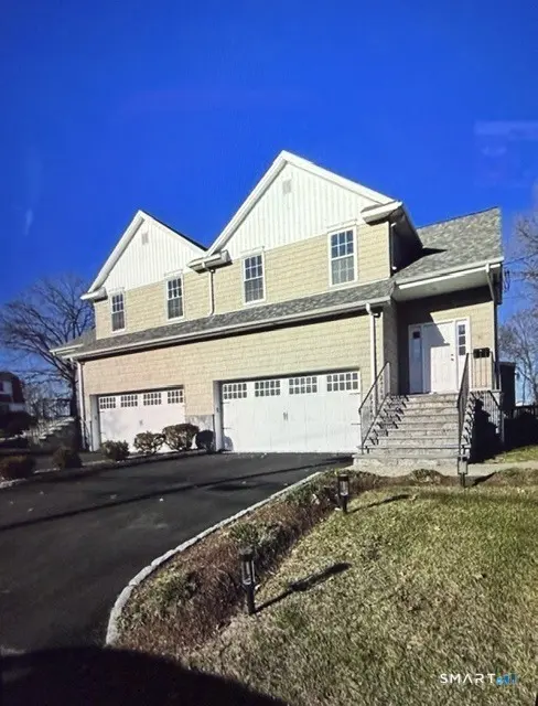 40 Corinthian Avenue, Stratford