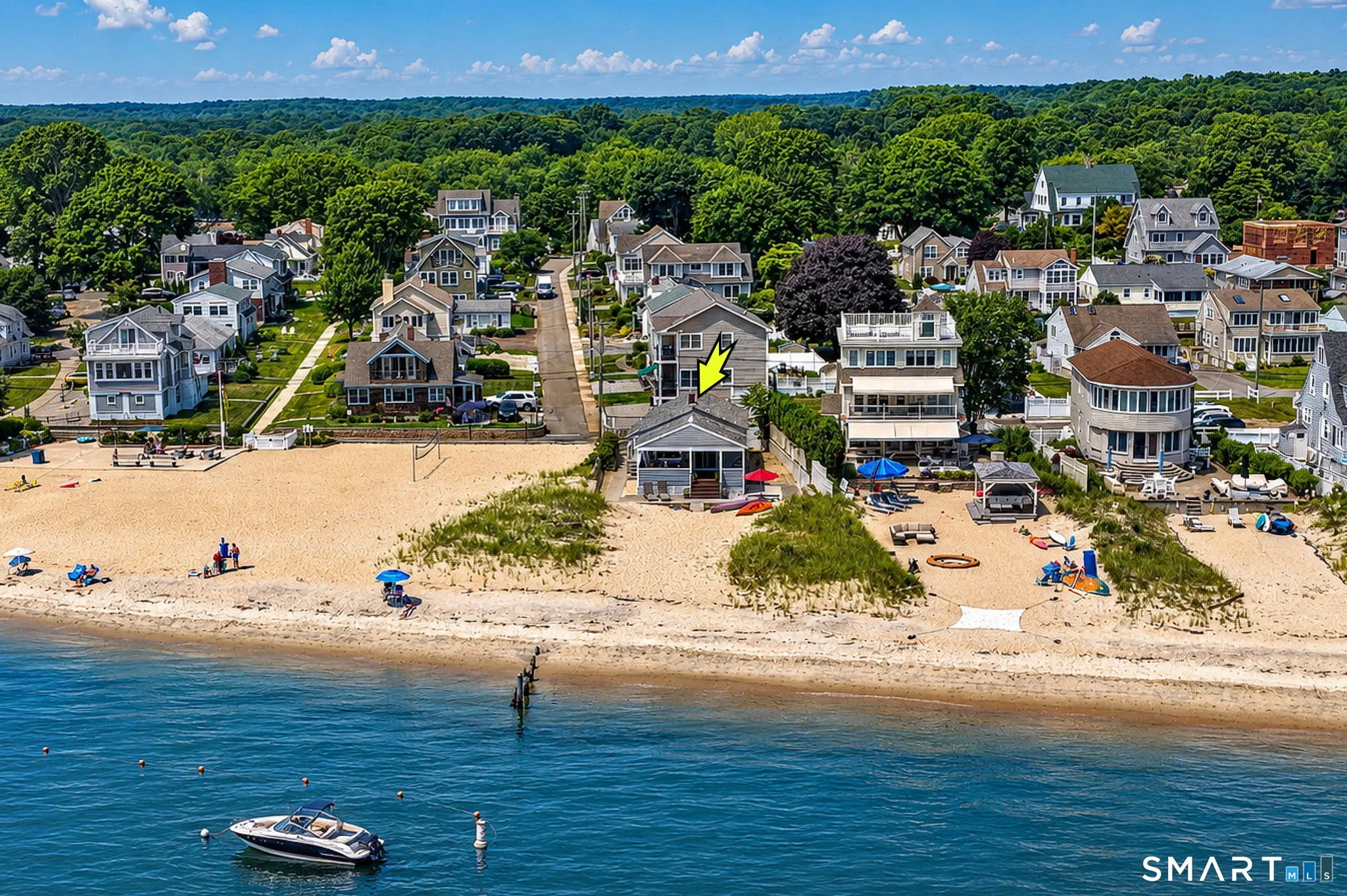 17 Beach Way, Westbrook