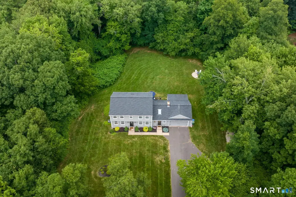 383 Forest Lane, Glastonbury