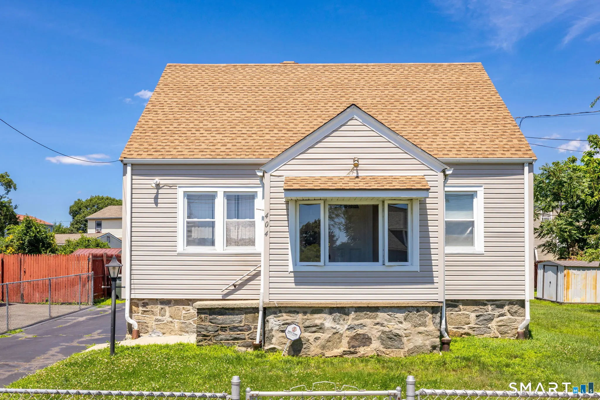 404 Soundview Avenue, Bridgeport
