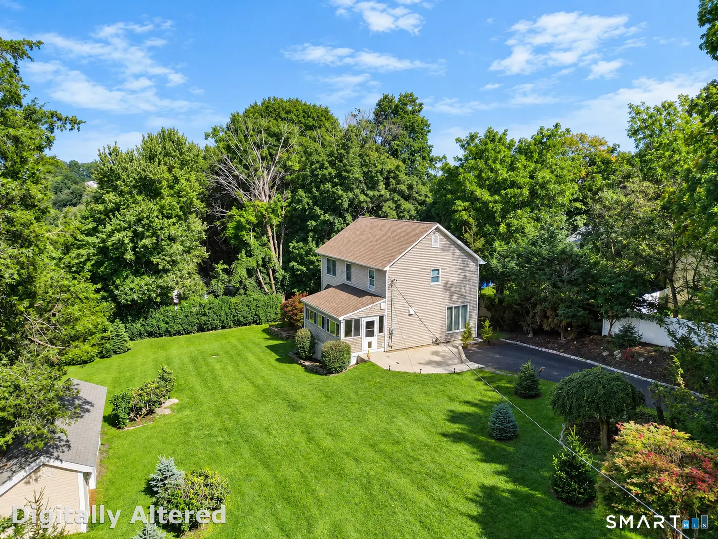 32 Taagan Point Drive, Danbury