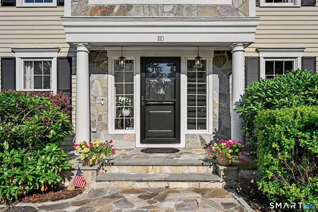 110 Grey Rock Road, Southbury
