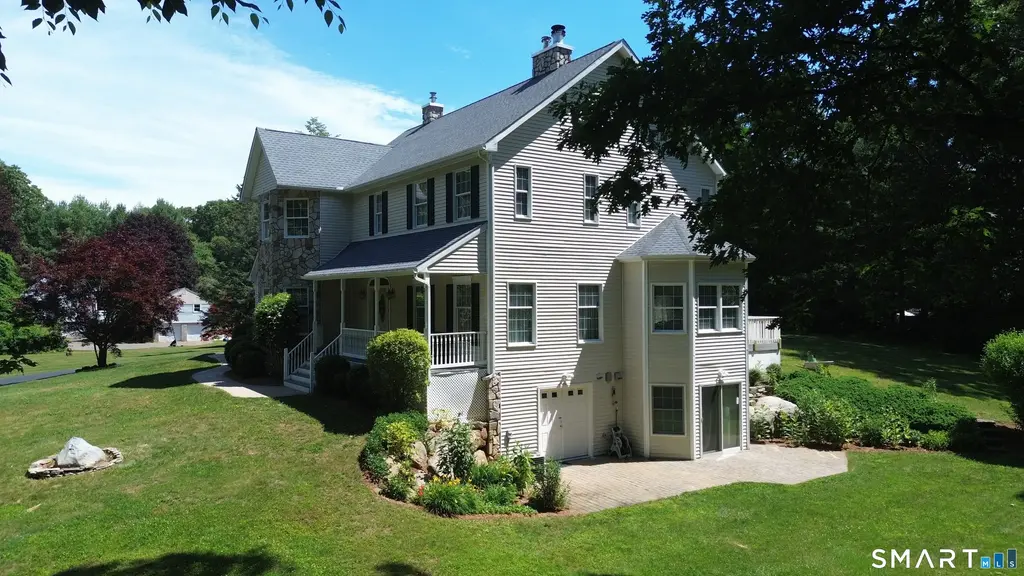 706 Green Hill Road, Madison
