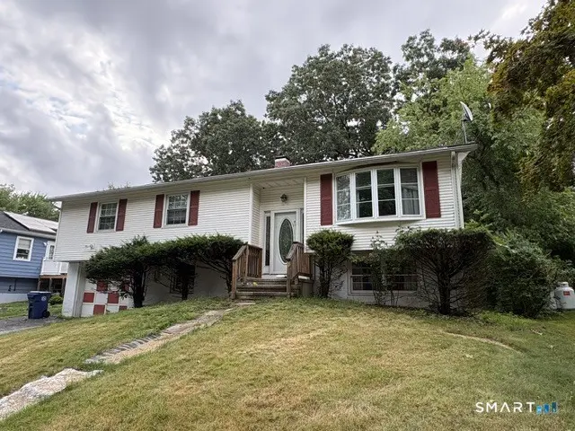 249 Malcolm Road, West Haven