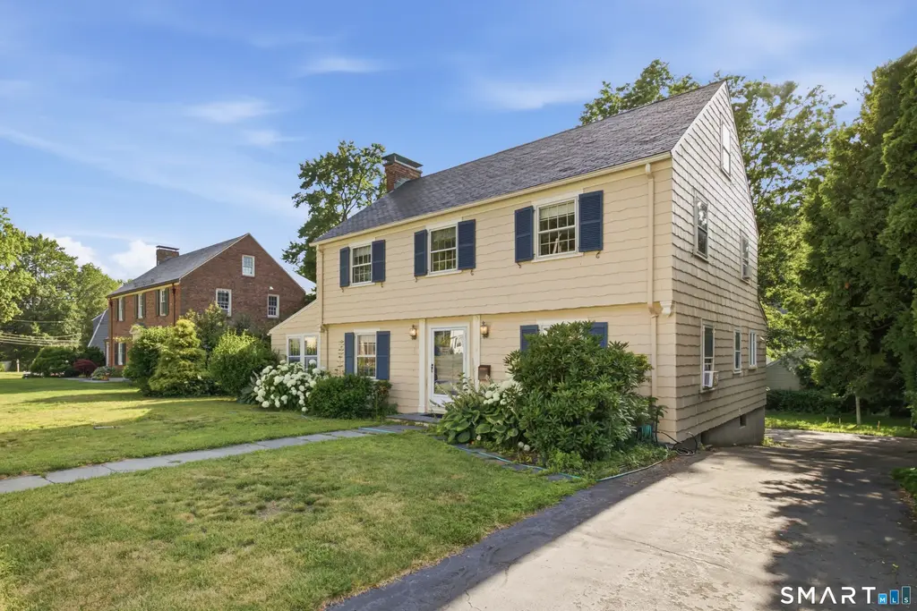 9 Stratford Road, West Hartford