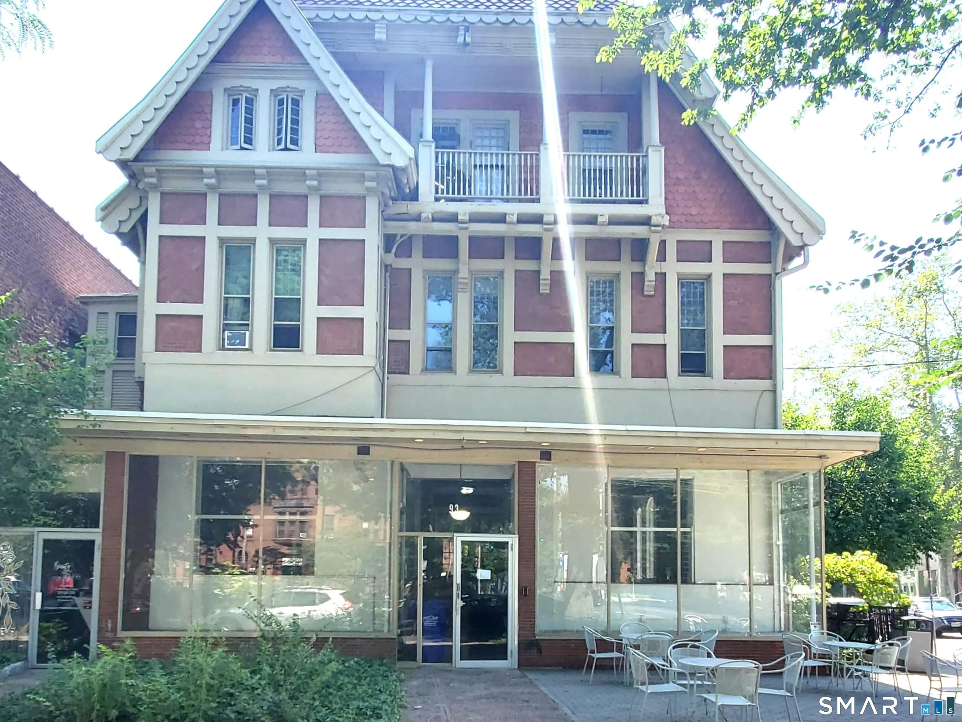 93 Whitney Avenue, New Haven