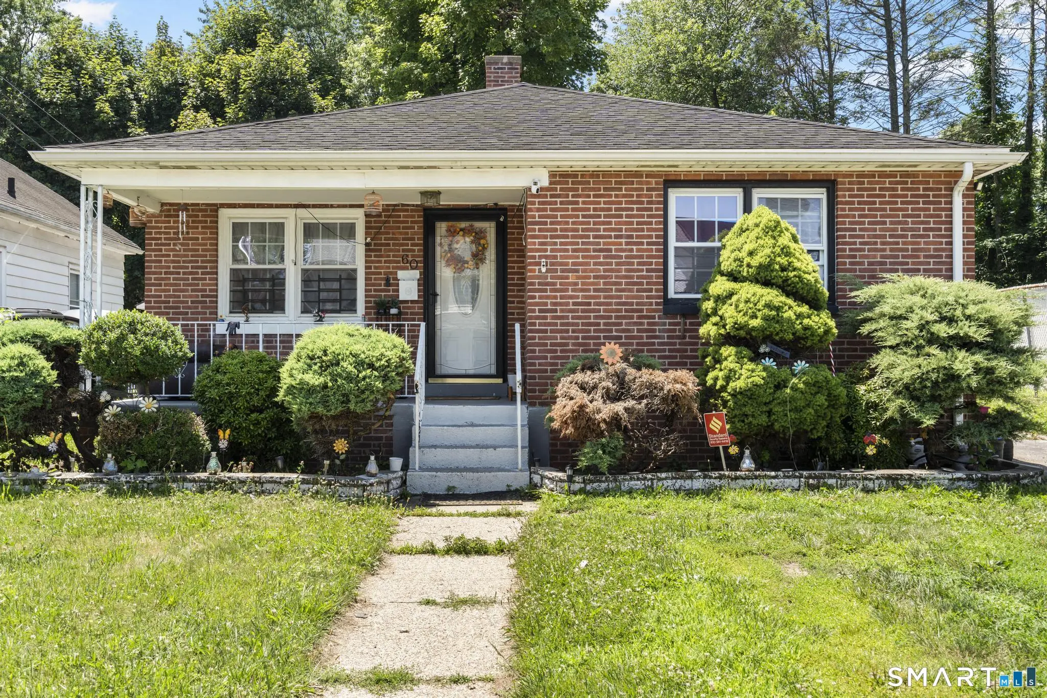 60 Manor Avenue, Waterbury