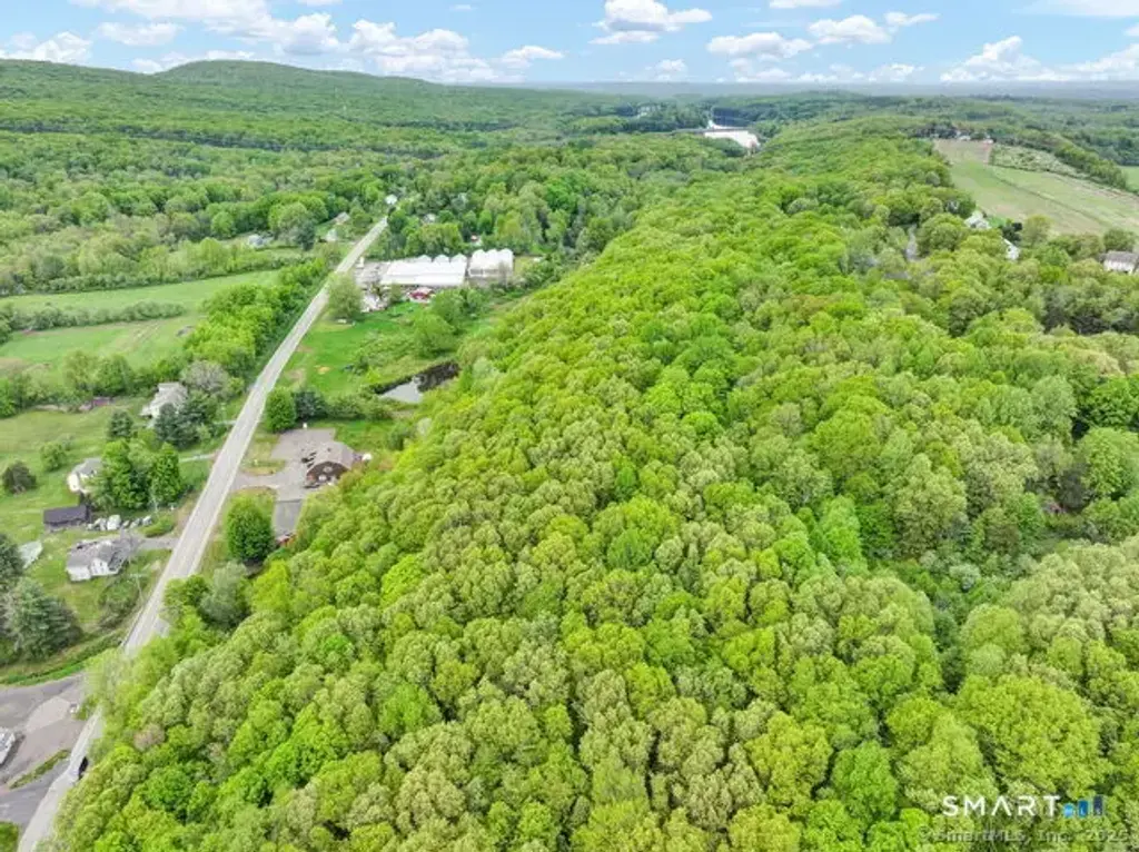 Baileyville Road, Middlefield