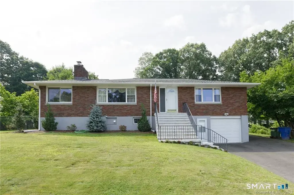 433 Highland Drive, Waterbury