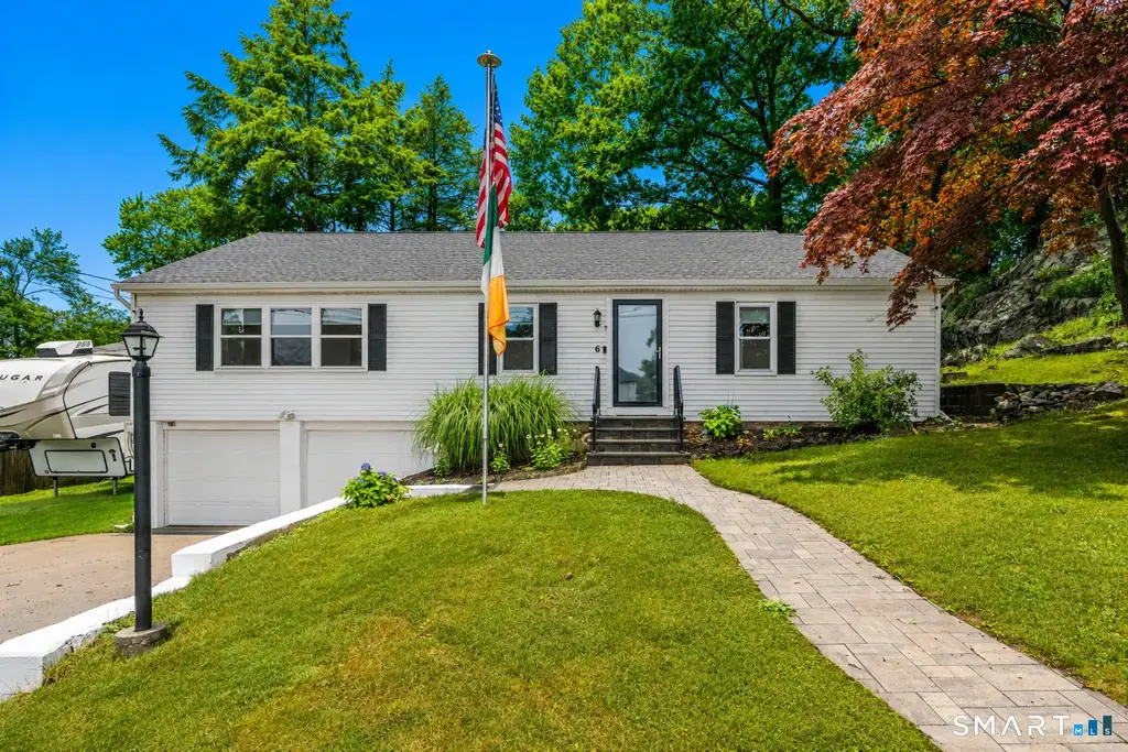 6 Birch Street, Wolcott