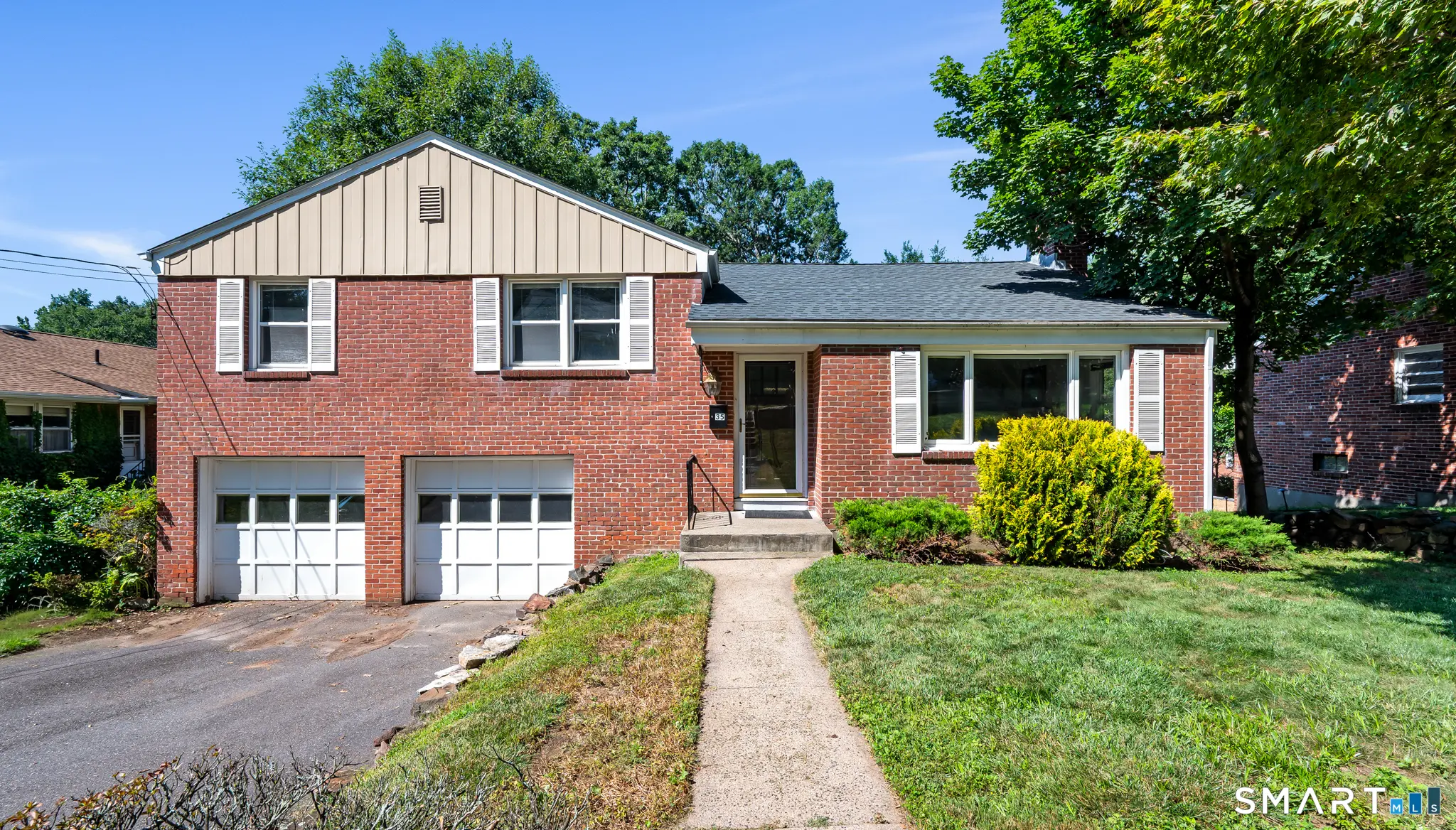 35 Fairwood Farms Drive, West Hartford