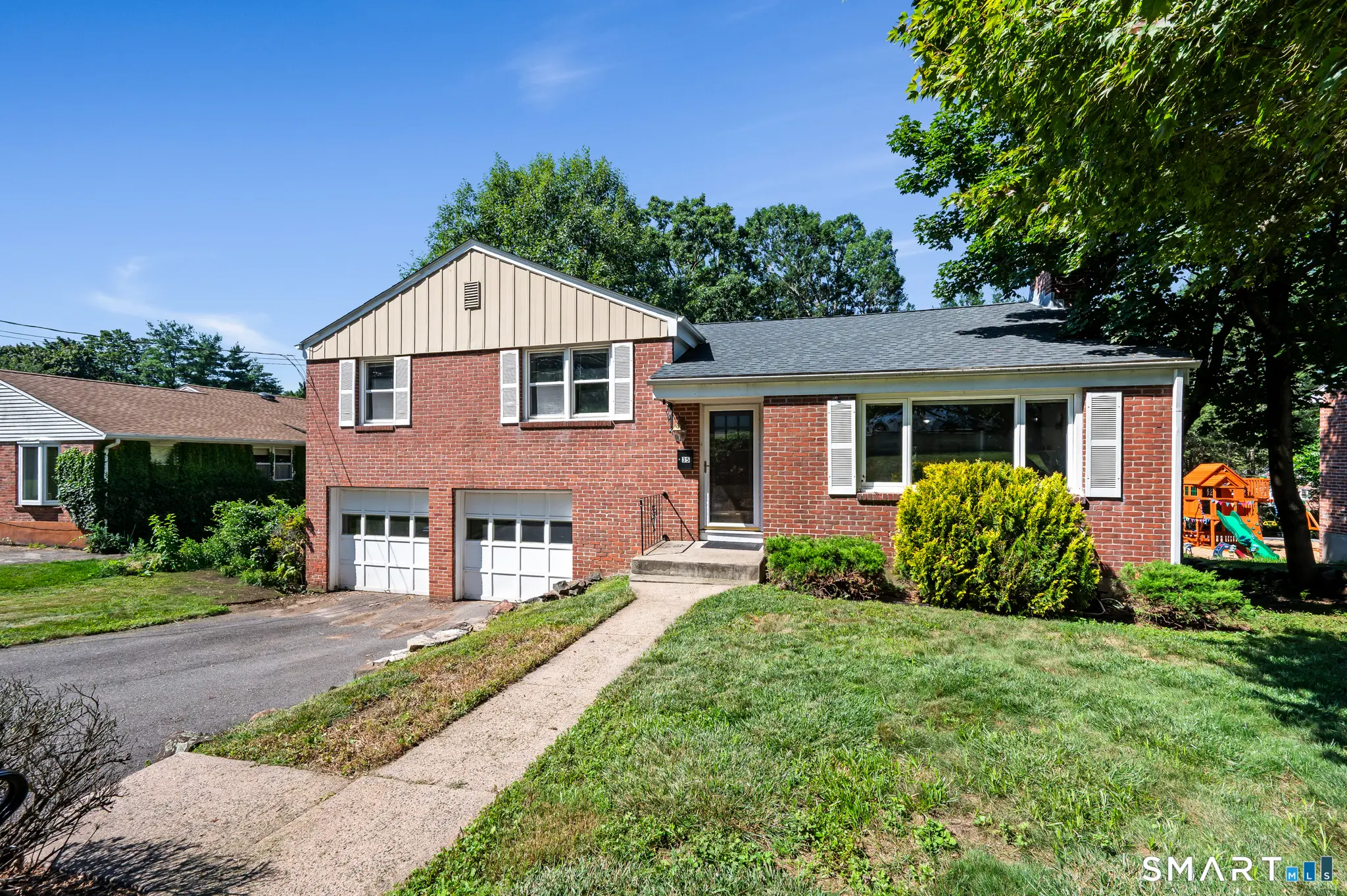 35 Fairwood Farms Drive, West Hartford