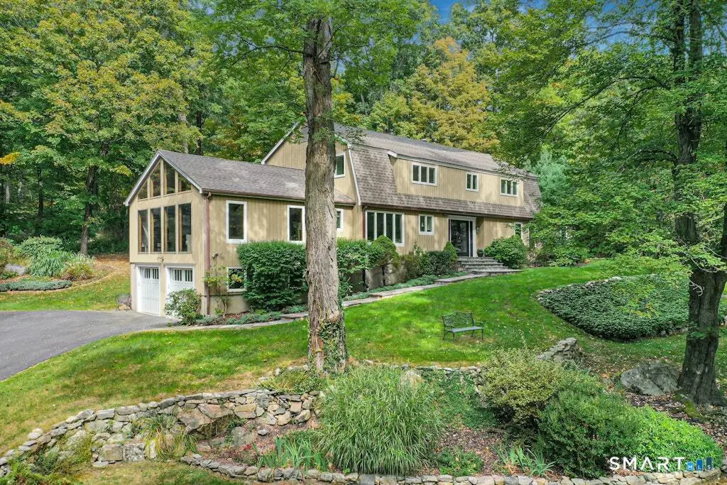 63 Lounsbury Road, Ridgefield