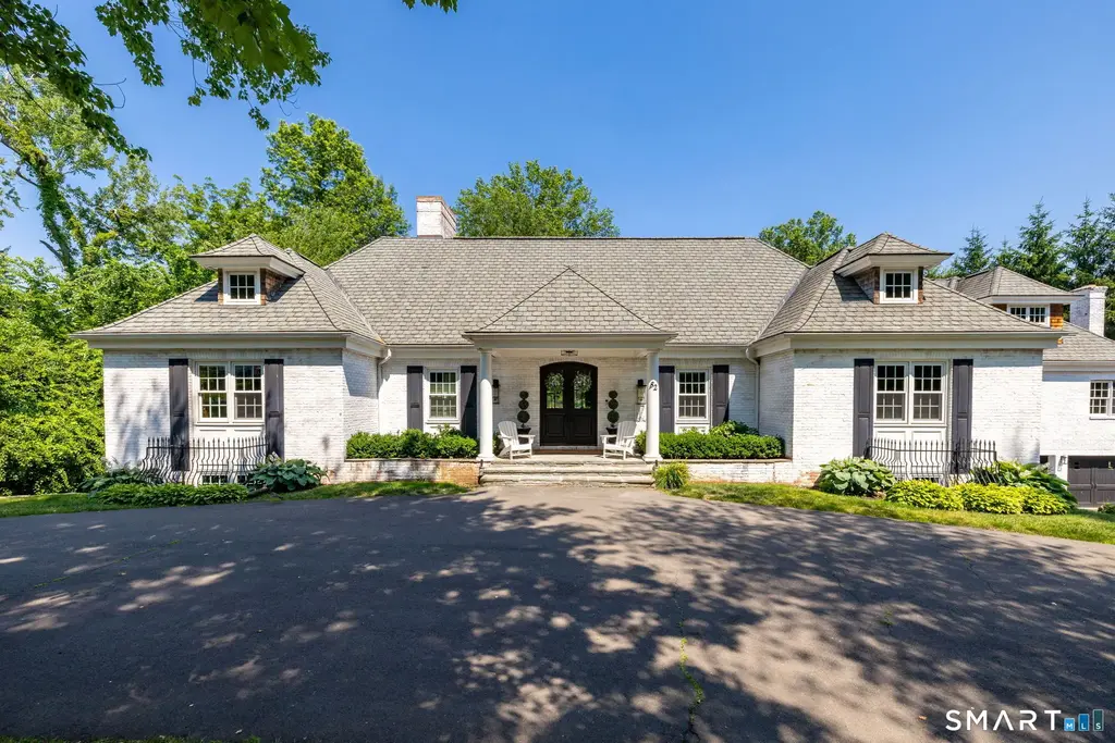 82 Ledyard Road, West Hartford