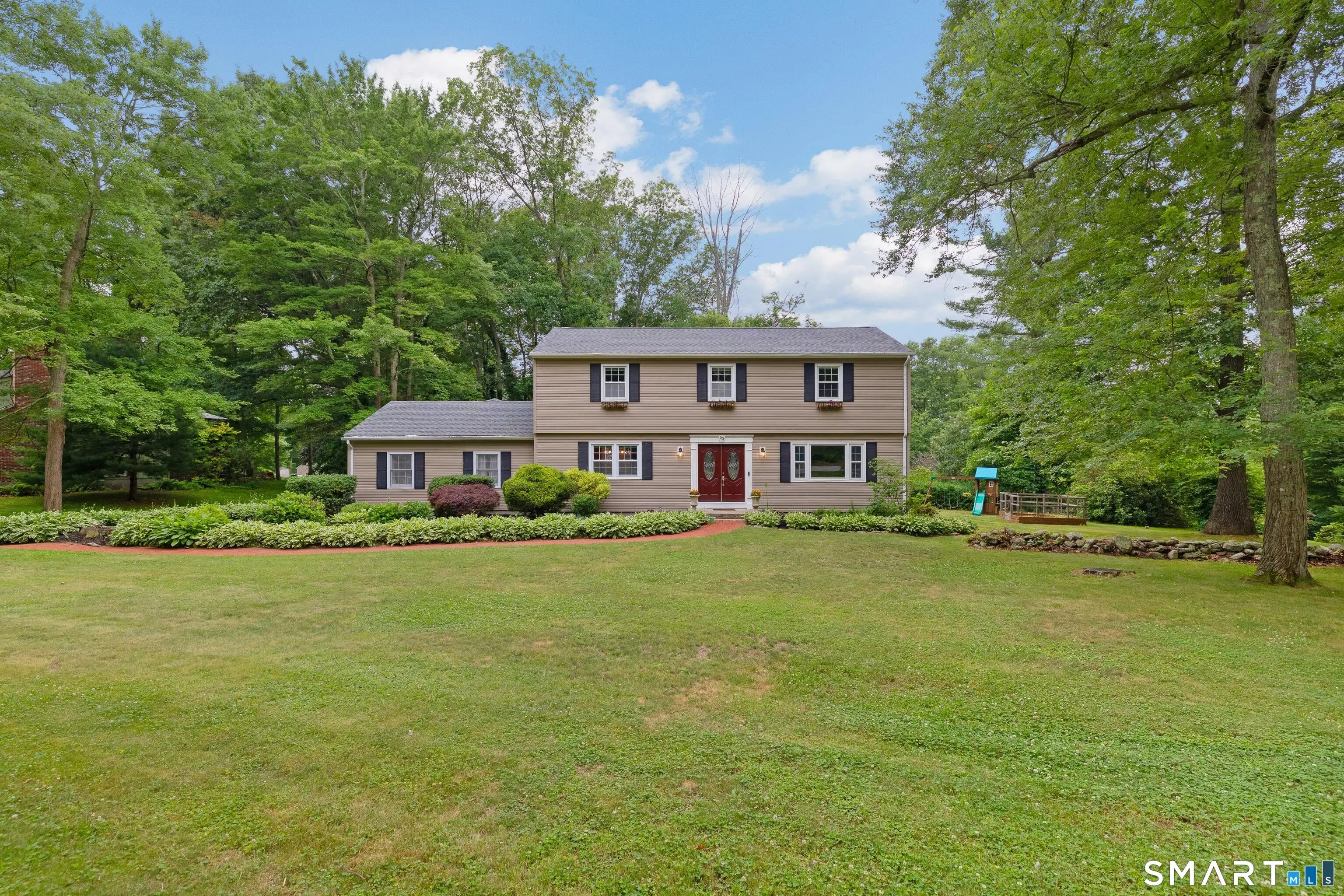 53 Colleen Street, Killingly
