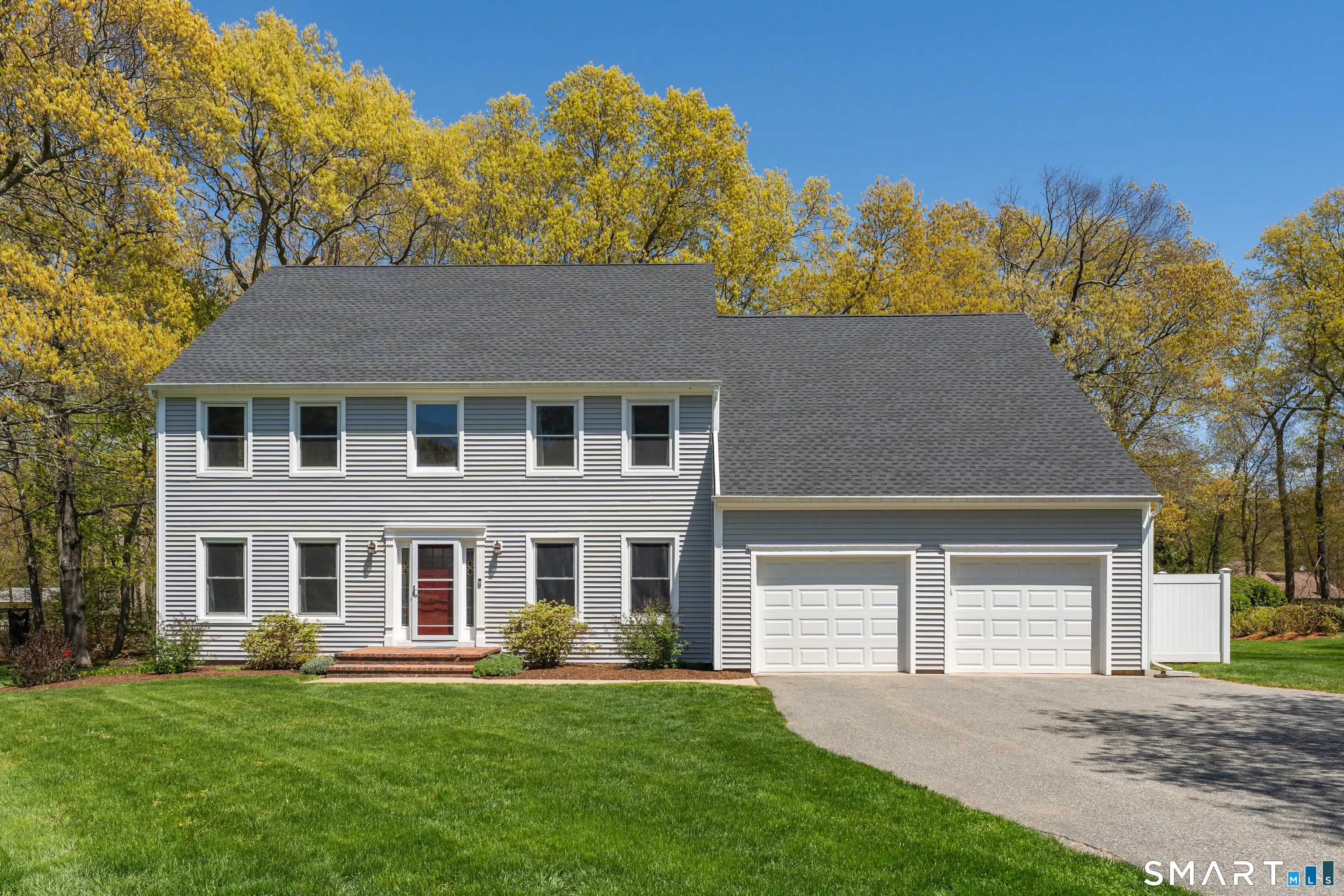 6 Jean Drive, East Lyme
