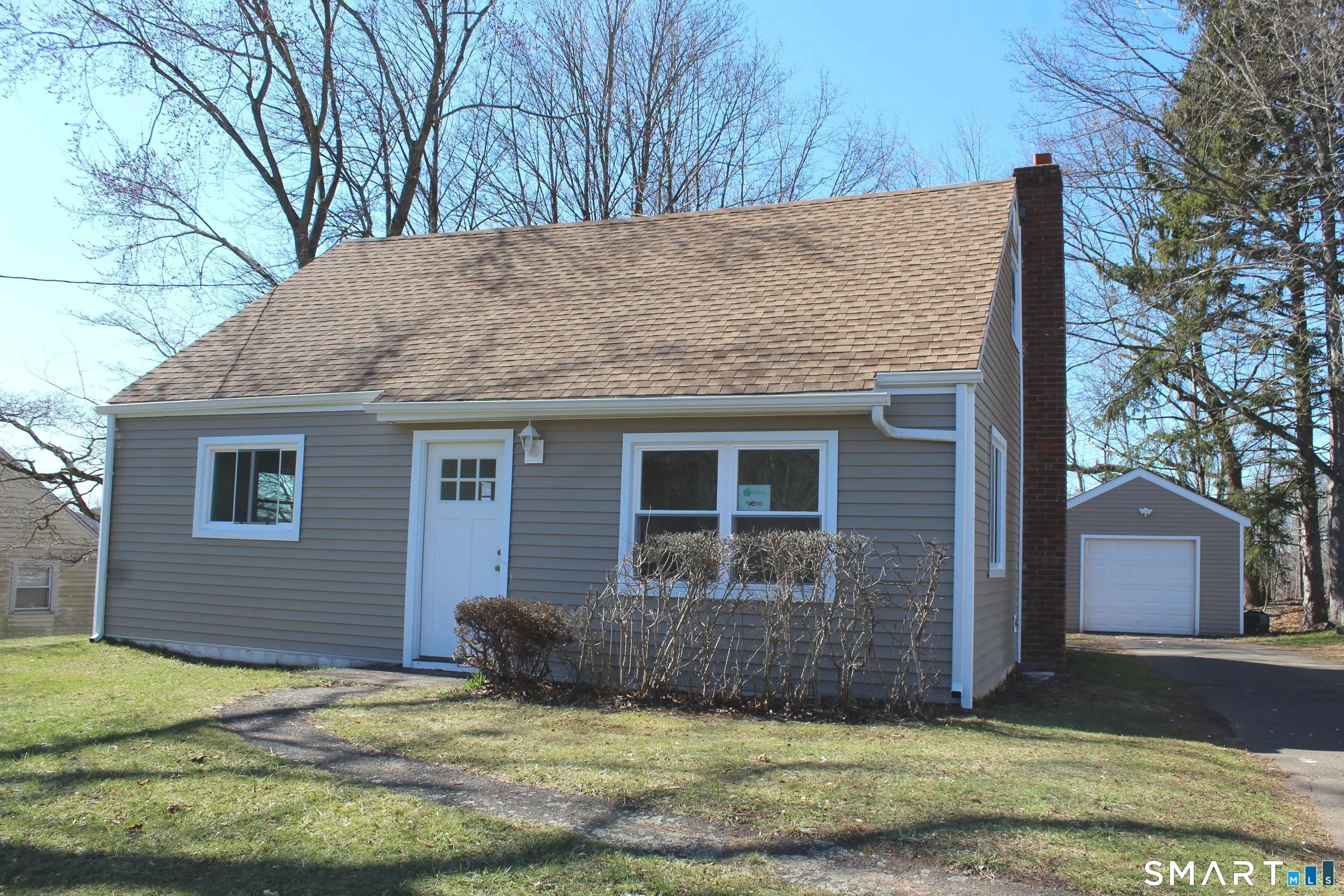 52 Glen Haven Road, New Haven
