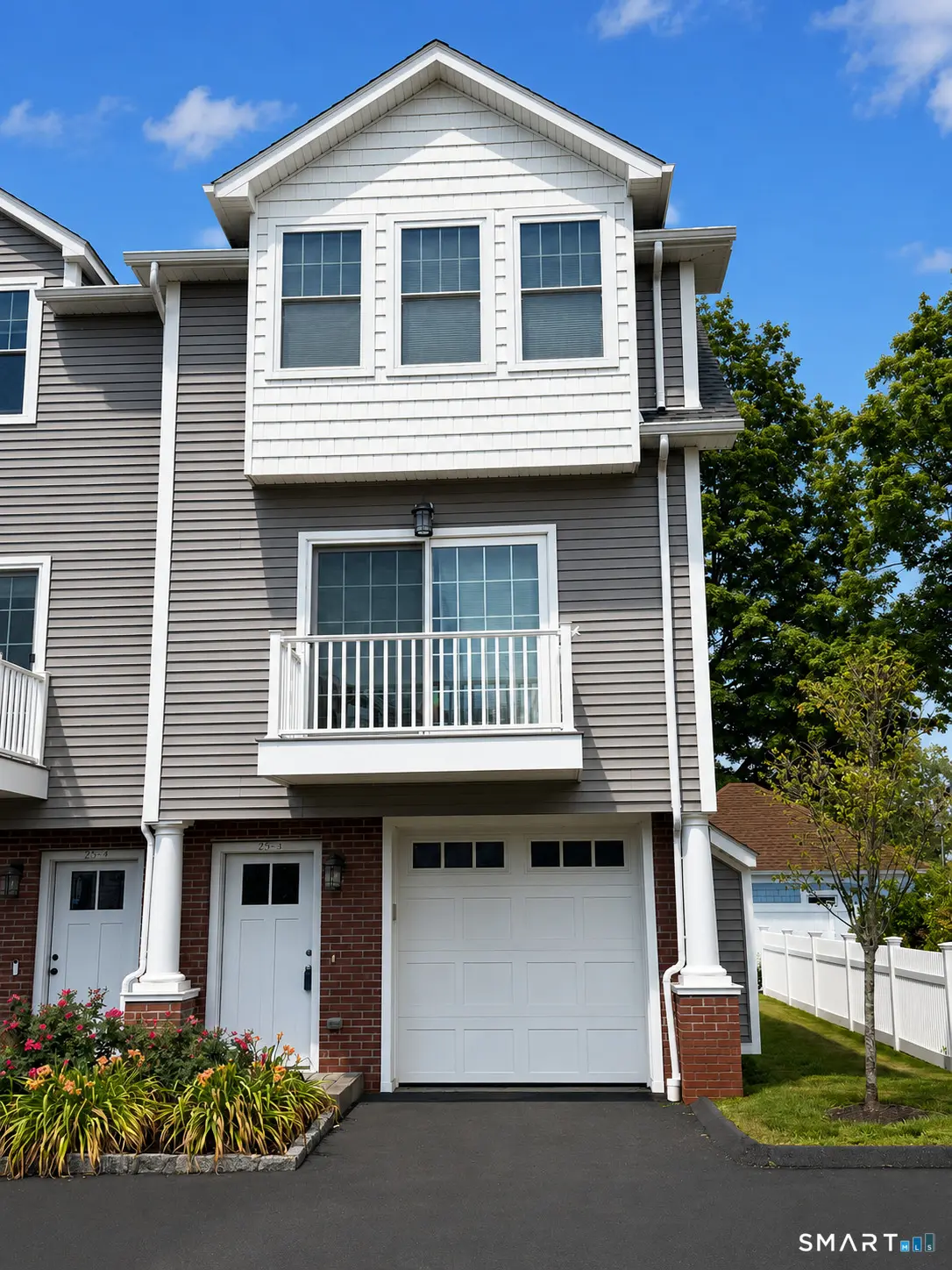 25 Naubuc Avenue 5, Glastonbury