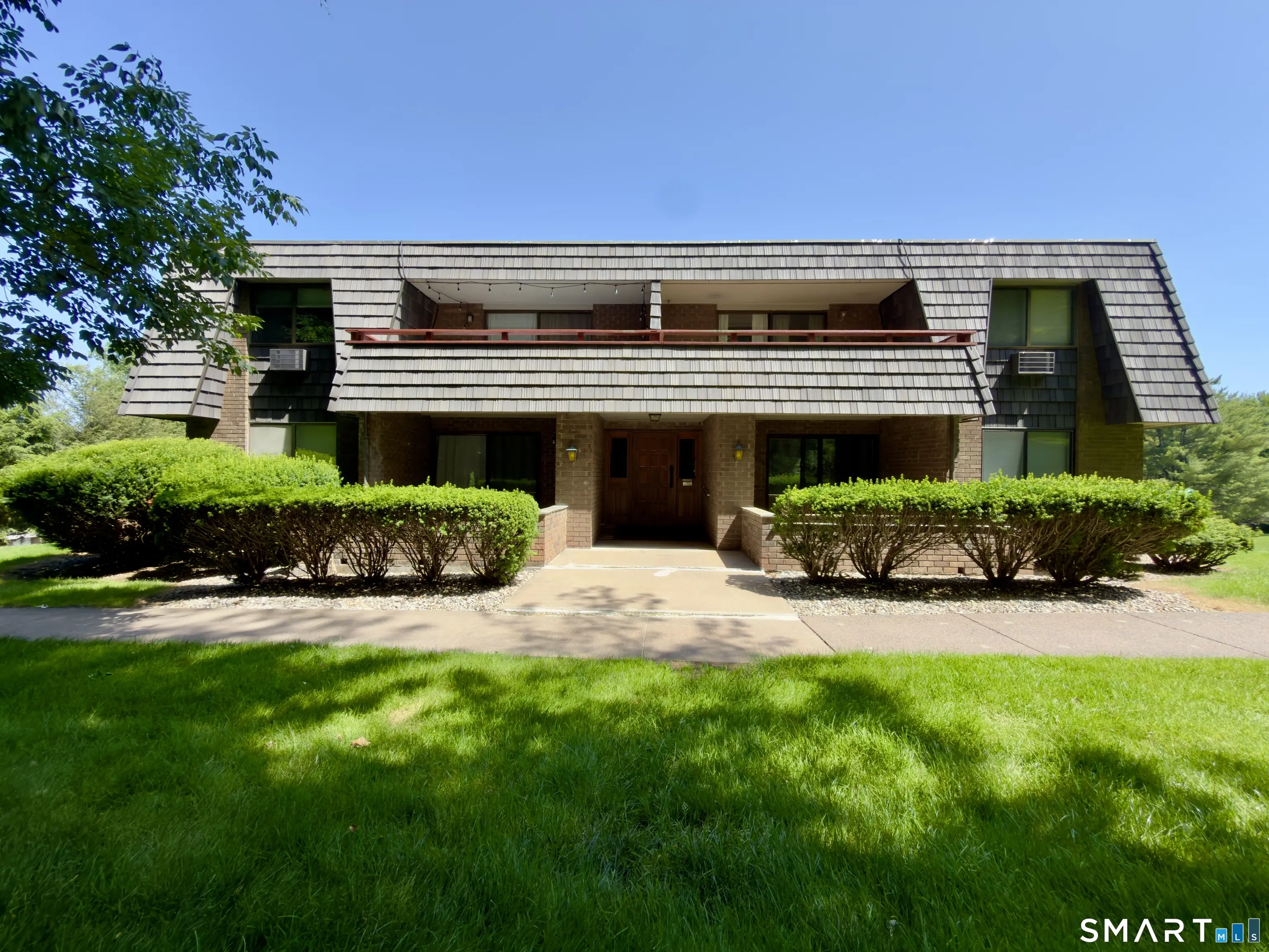 64 Oxbow Drive C2, Glastonbury