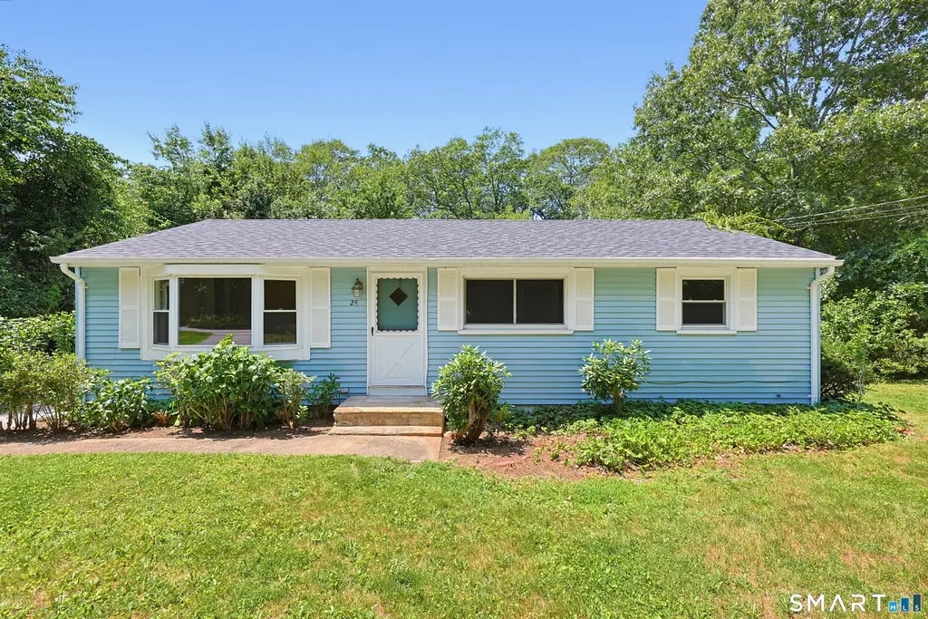 28 N Bride Brook Road, East Lyme