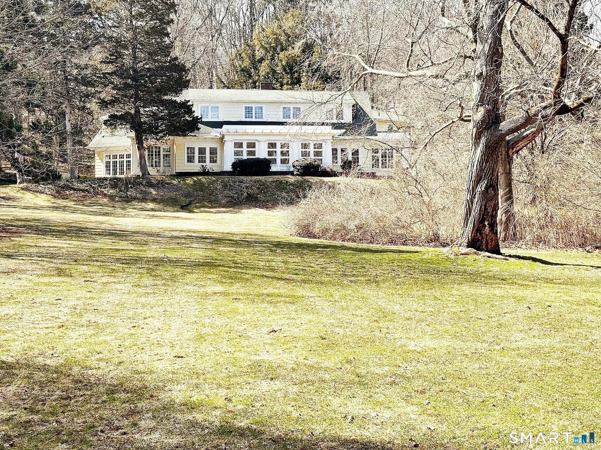 1050 Whitney Avenue, Hamden