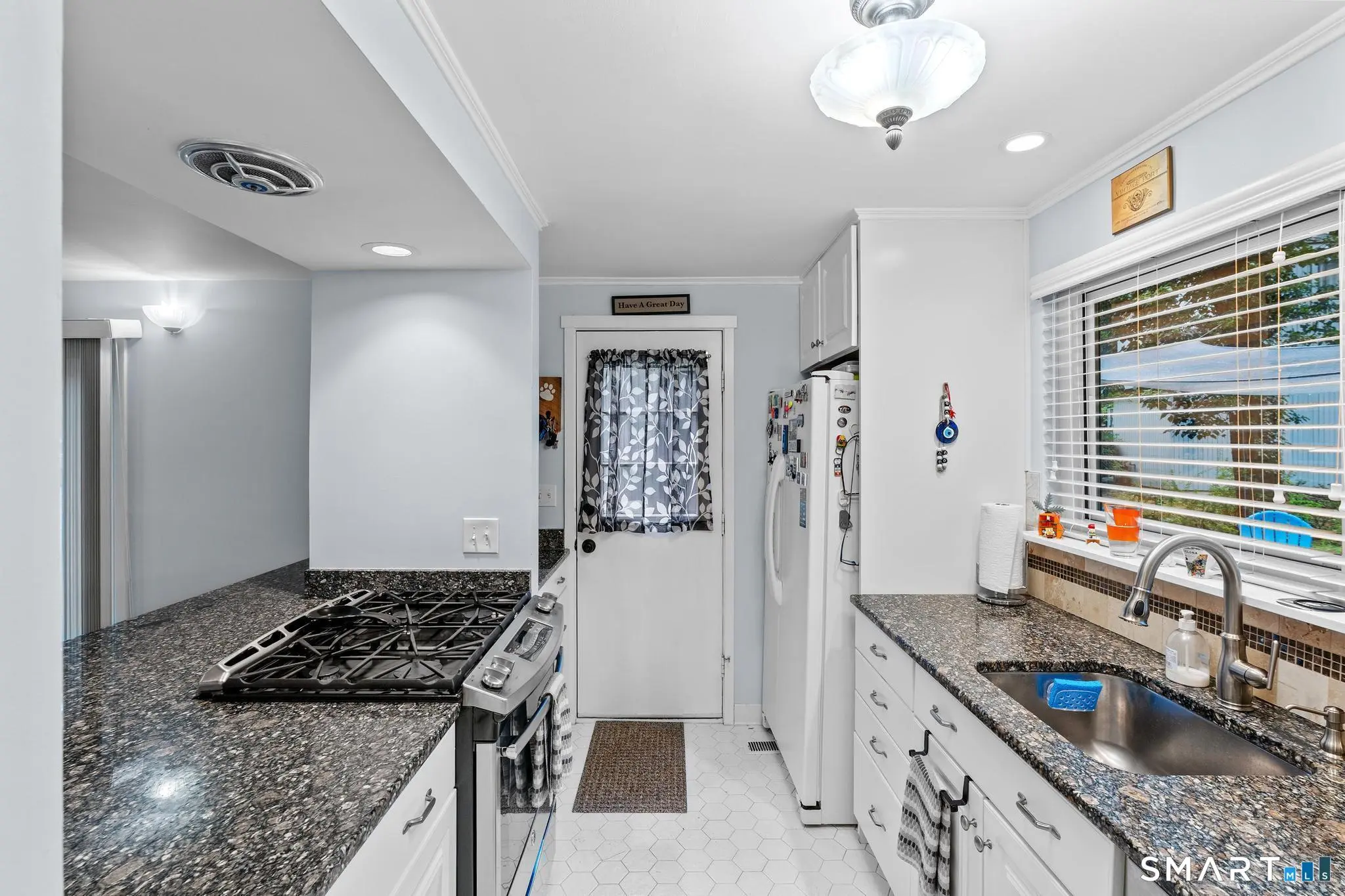 7 Pond Circle 7, Avon