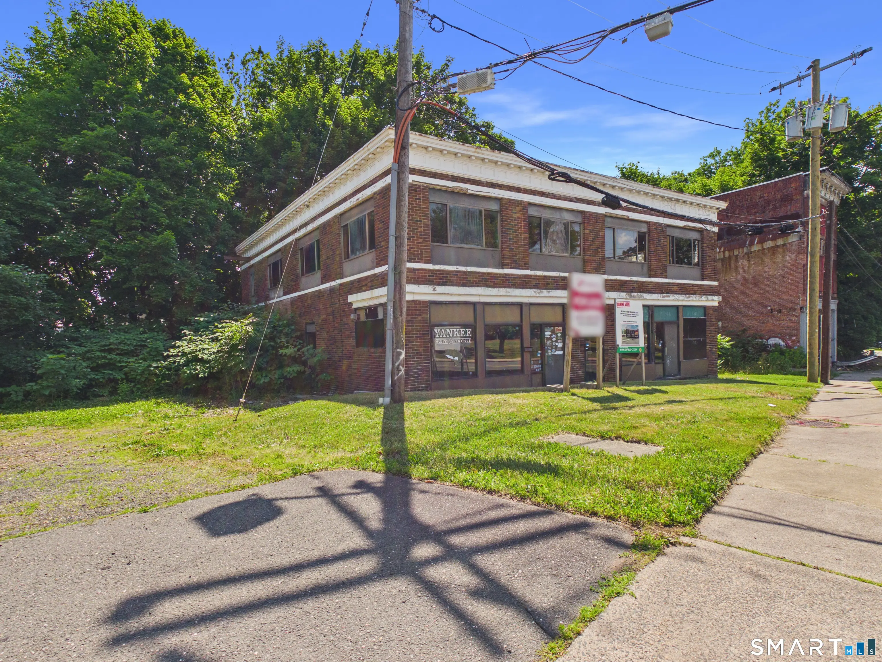 92 Main Street, Enfield