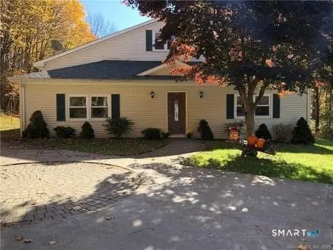 144 Mountain View Road, Somers