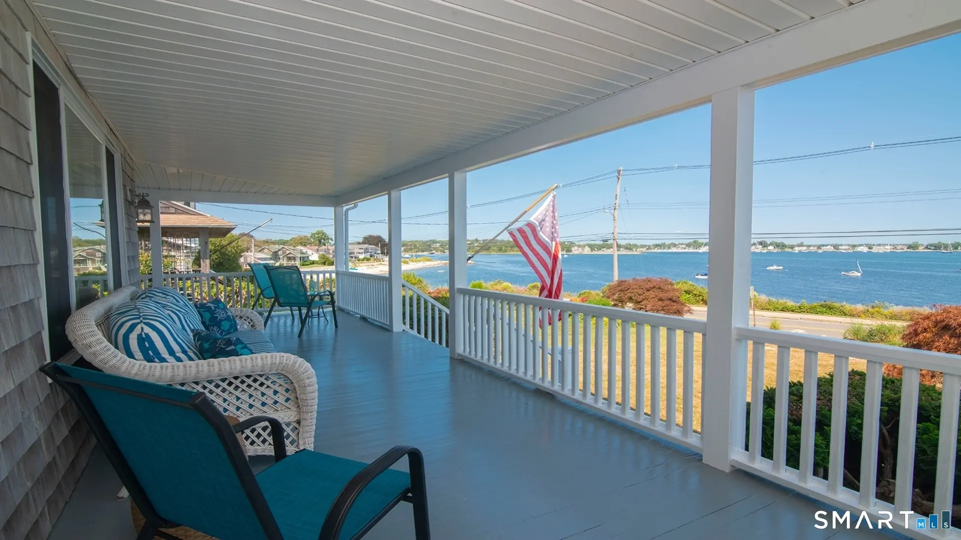 86 East Shore Avenue, Groton
