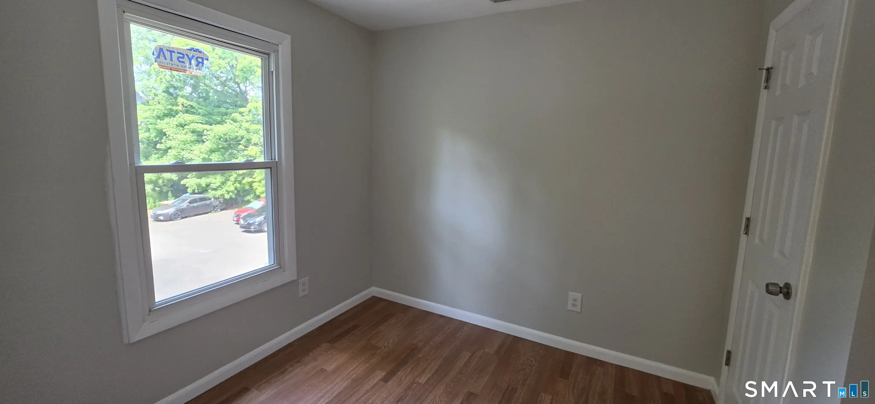 736 Savin Avenue 2r, West Haven