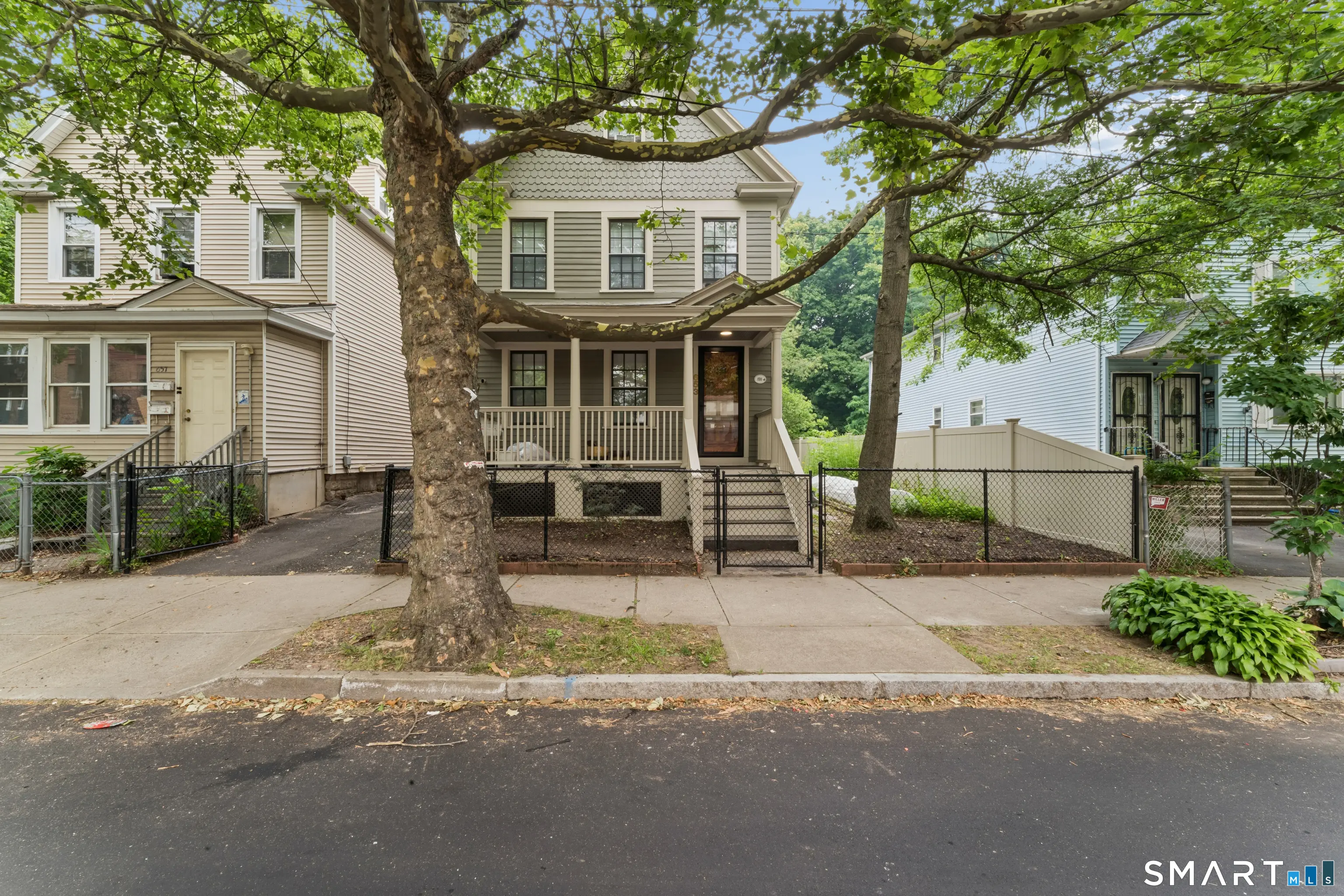 653 Winchester Avenue, New Haven