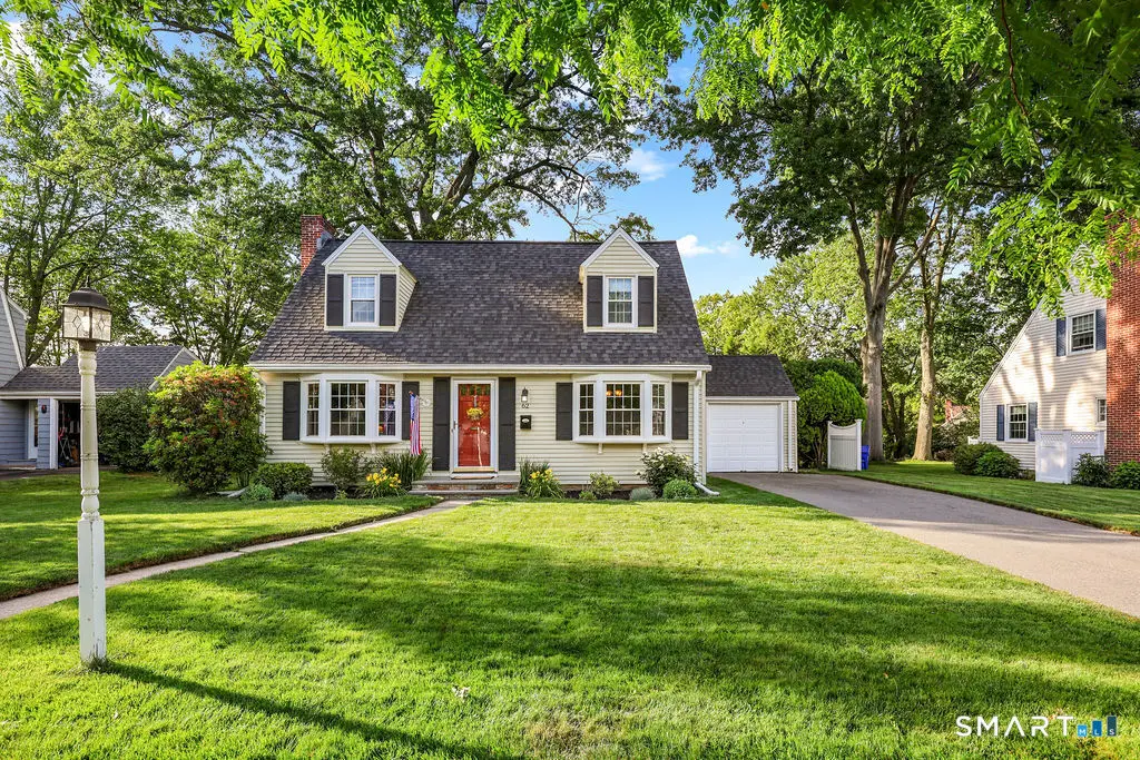 62 Crestview Drive, Newington