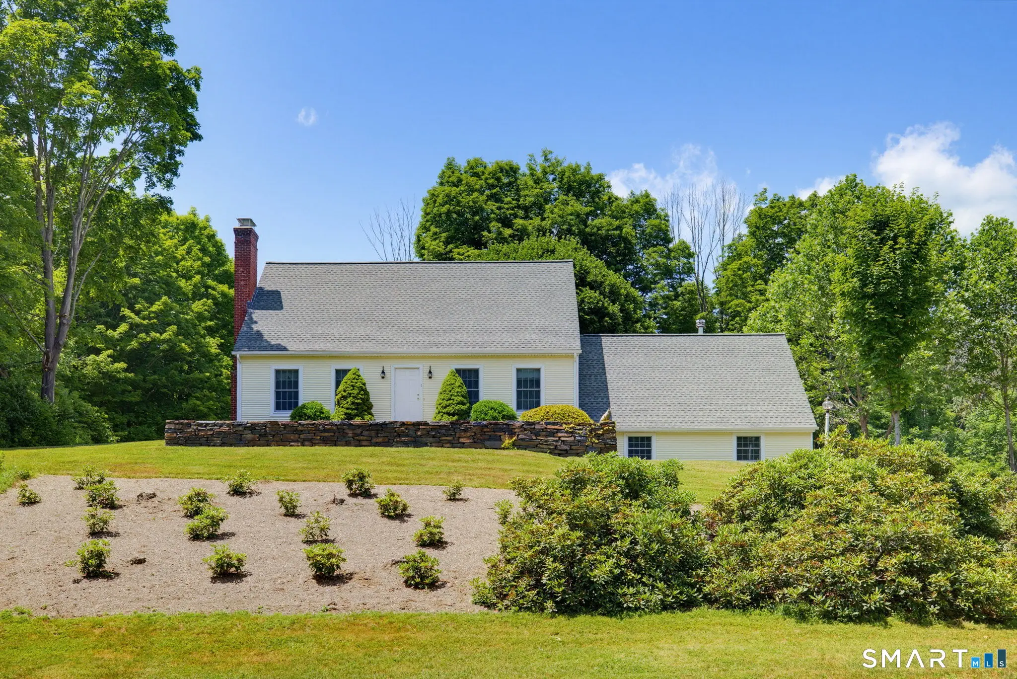 1 Long Lott Road, Granby