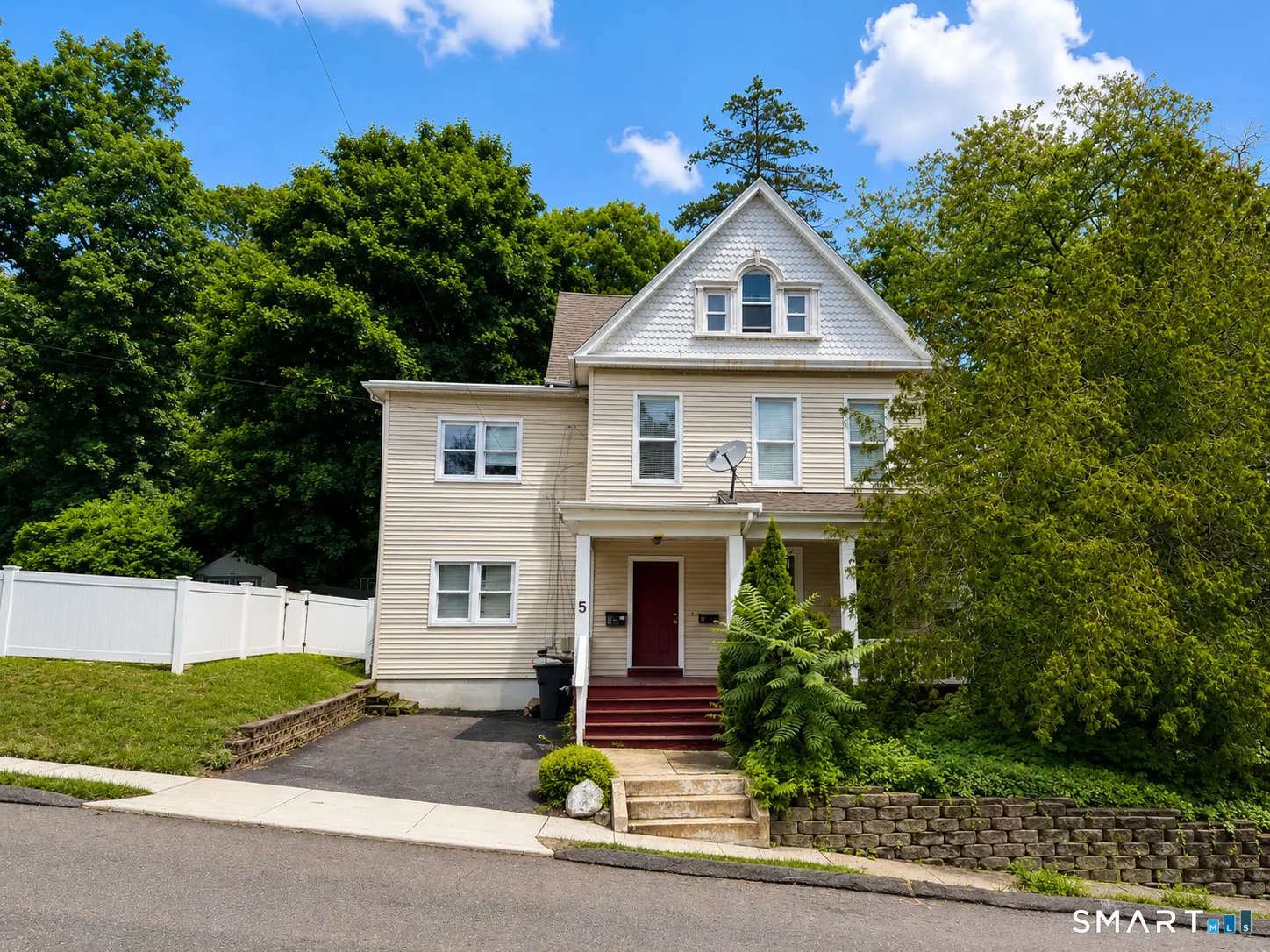 5 Florence Street, West Haven