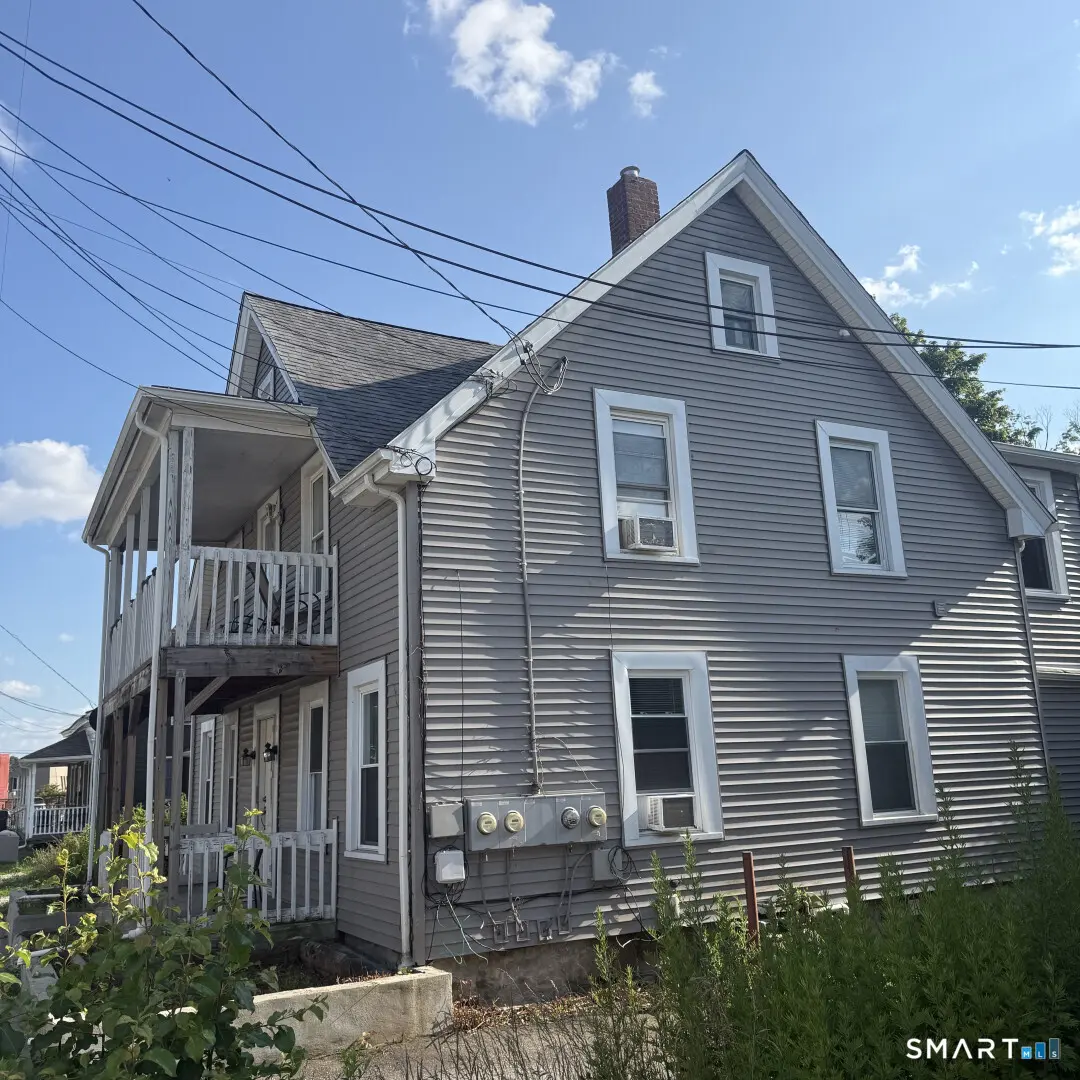 23 Mechanic Street, Killingly