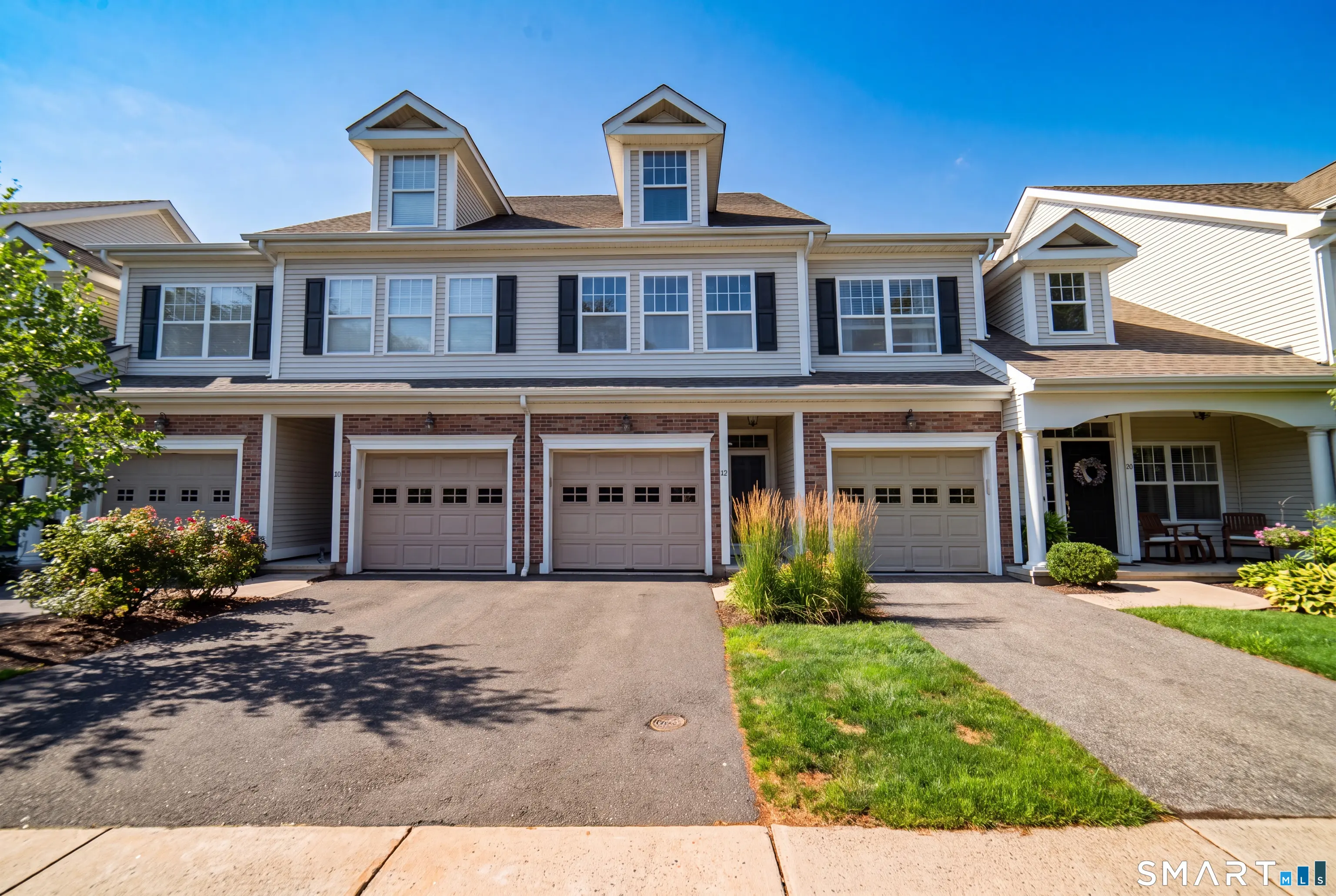 86 Park Place Circle, West Hartford