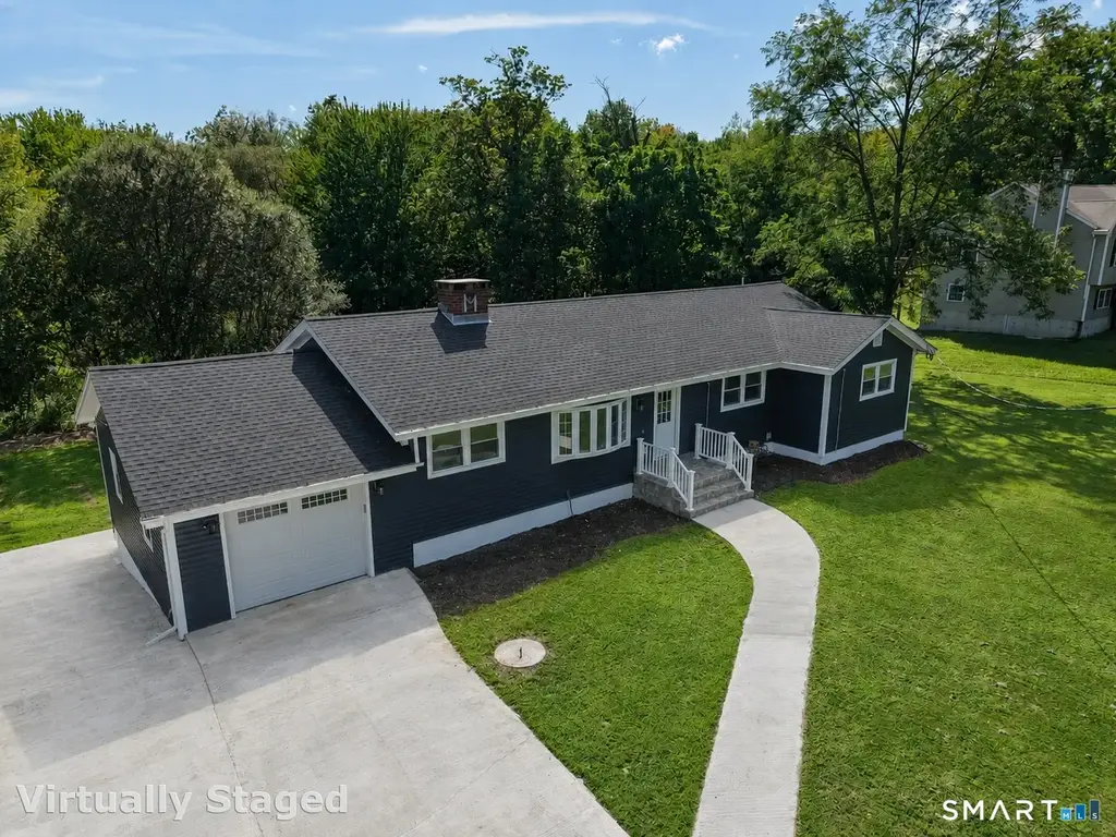 762 Woodin Street, Hamden