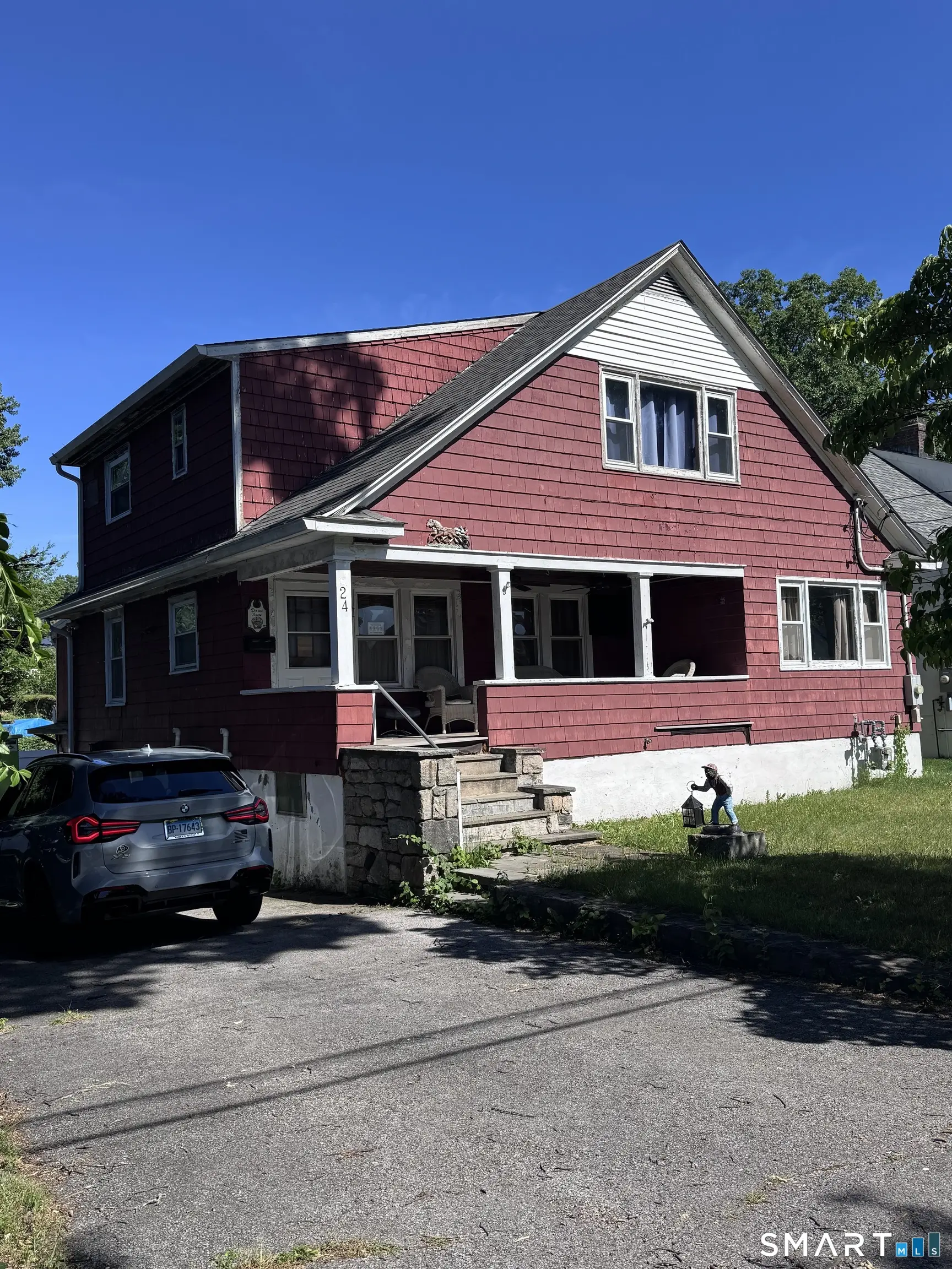 24 Lindsey Avenue, Stamford