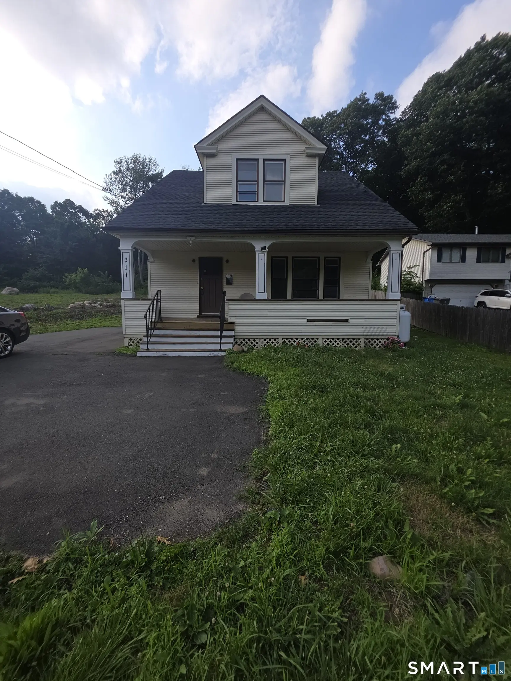 311 Farmington Avenue, Bristol