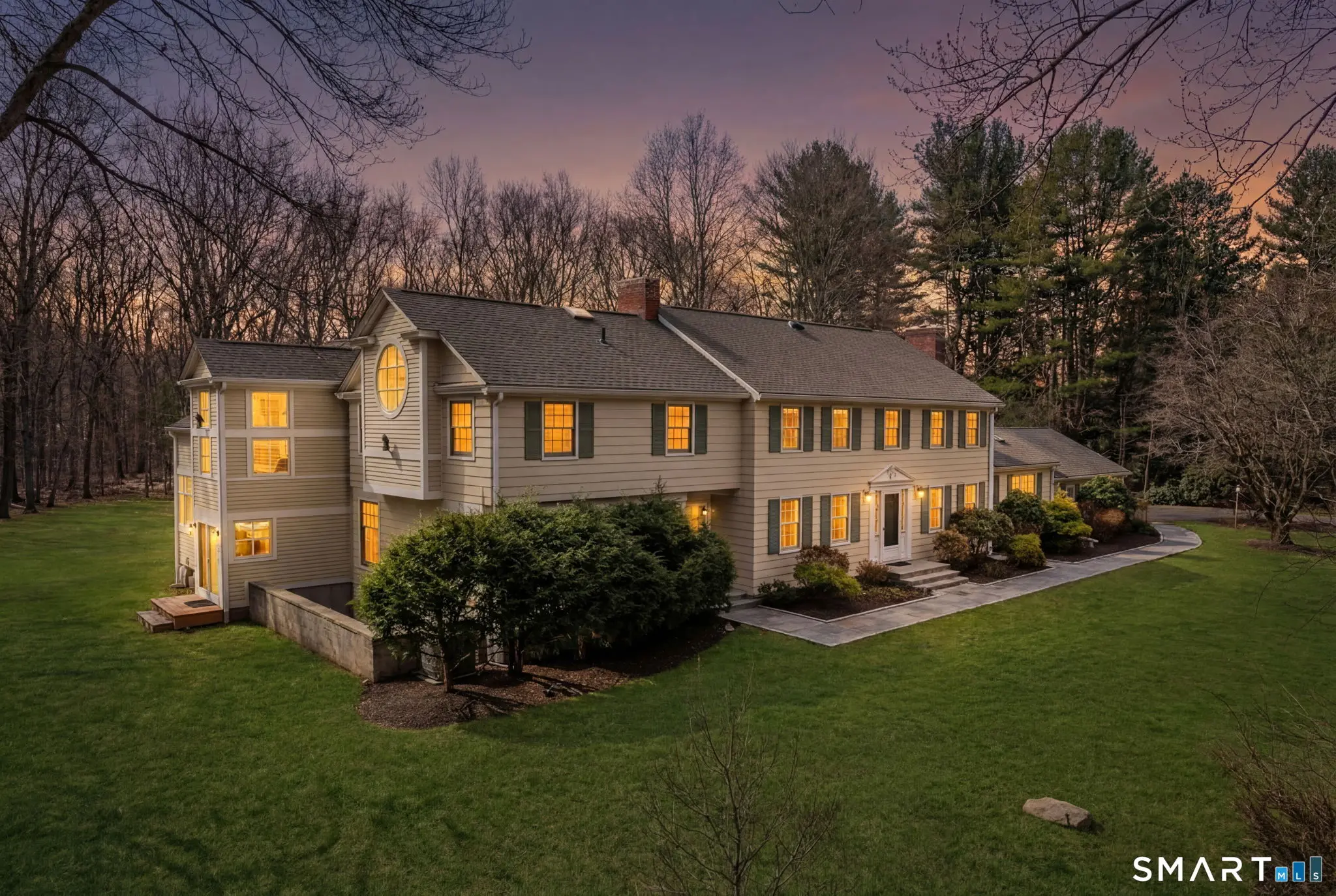 11 Highview Drive, Woodbridge