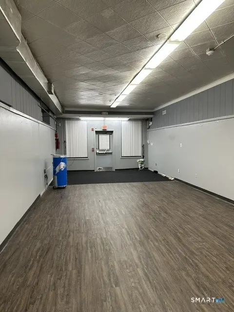35 Burnside Avenue, East Hartford